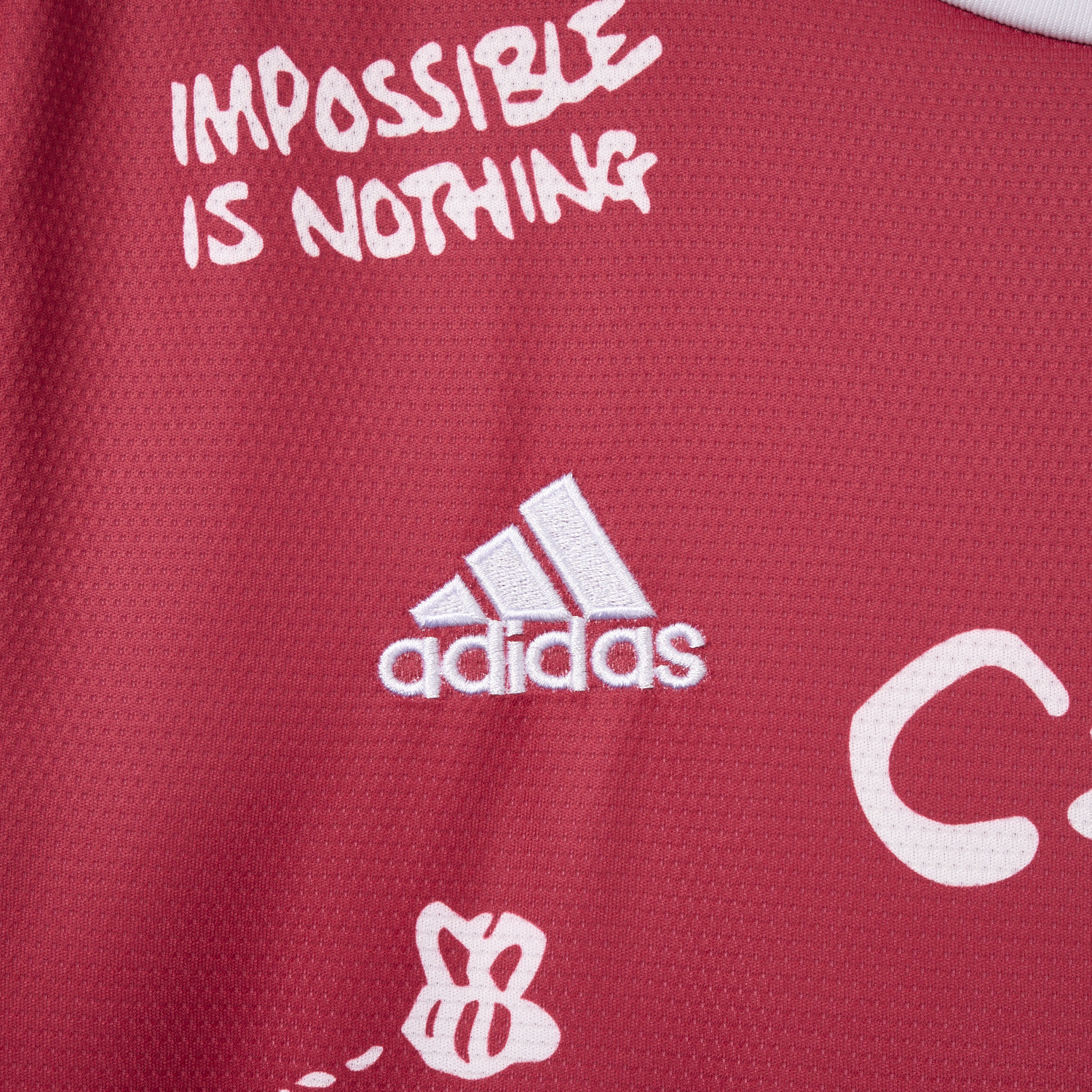 foot-Retro Manchester United 21-22 Home Ronaldo Graffiti Edition Special Edition Jersey