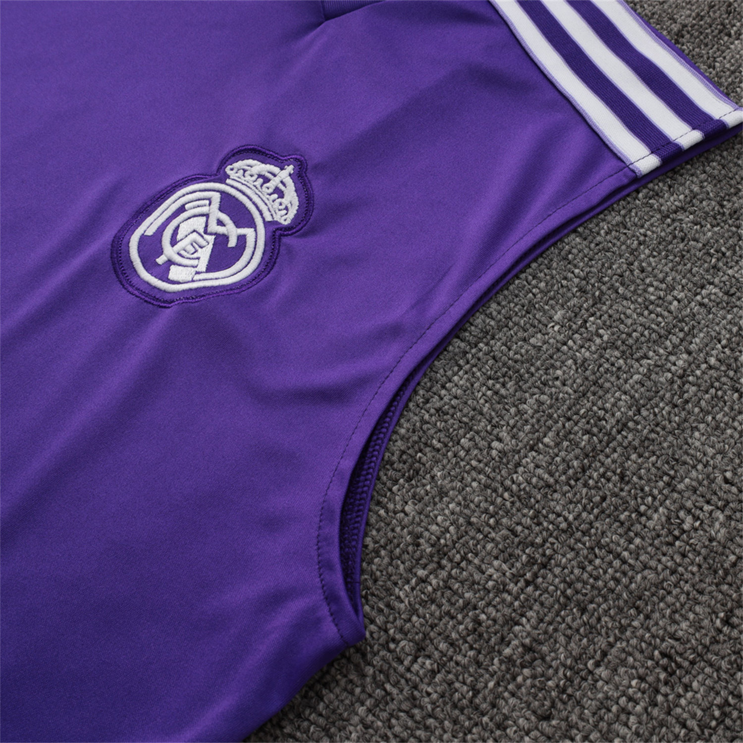 foot-Real Madrid 25-26 Throwback Trefoil Vest Training Set - Purple