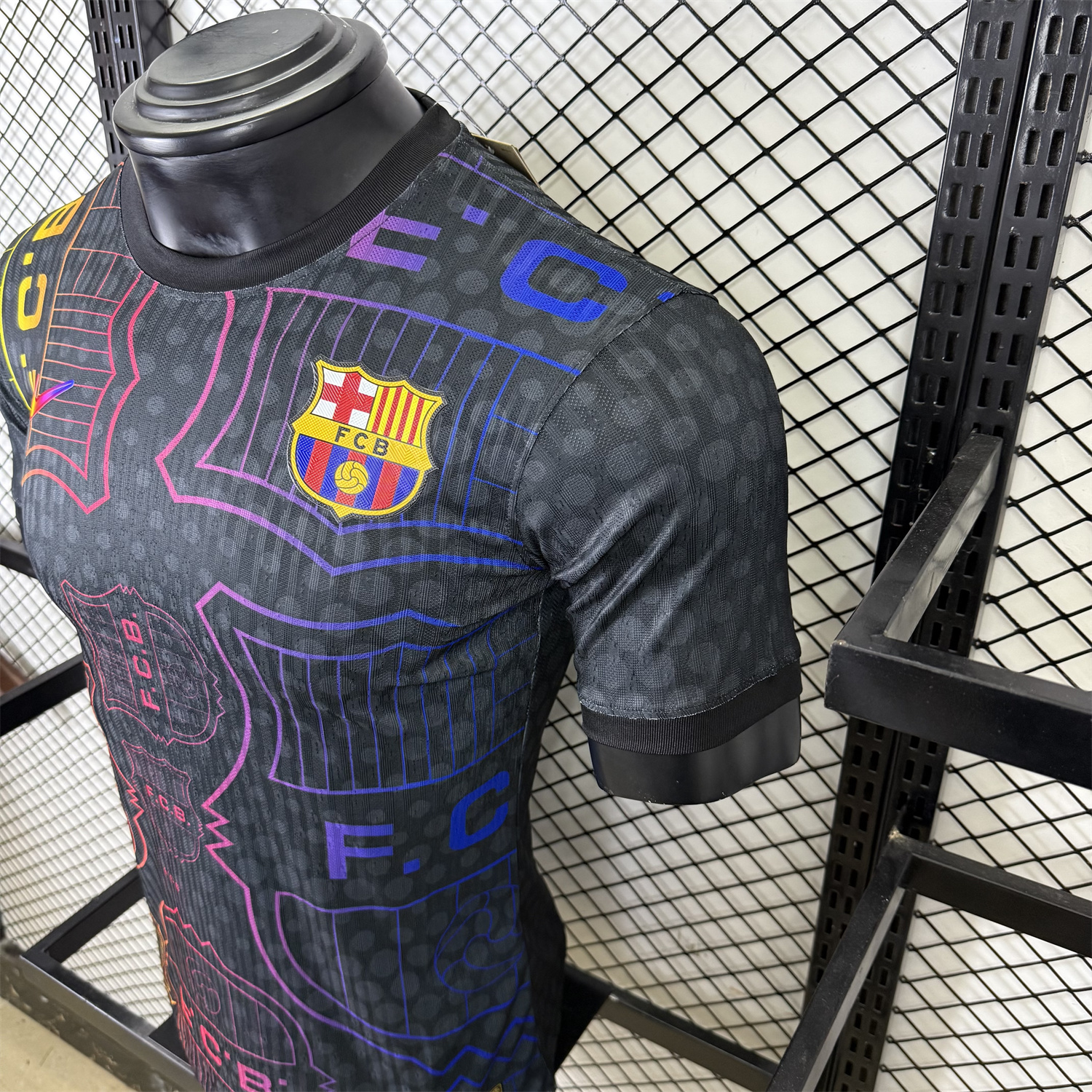 foot-Barcelona 25-26 Fluorescent Team Logo Lines Black Jersey - Player Version