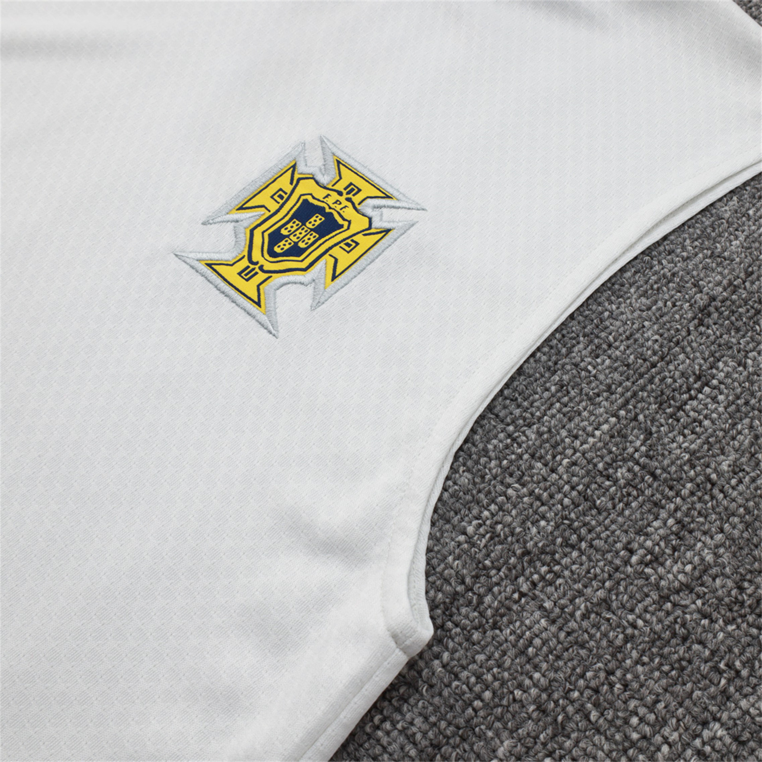 foot-Portugal 25-26 Vest Training Set - Off White Top and Deep Blue Shorts