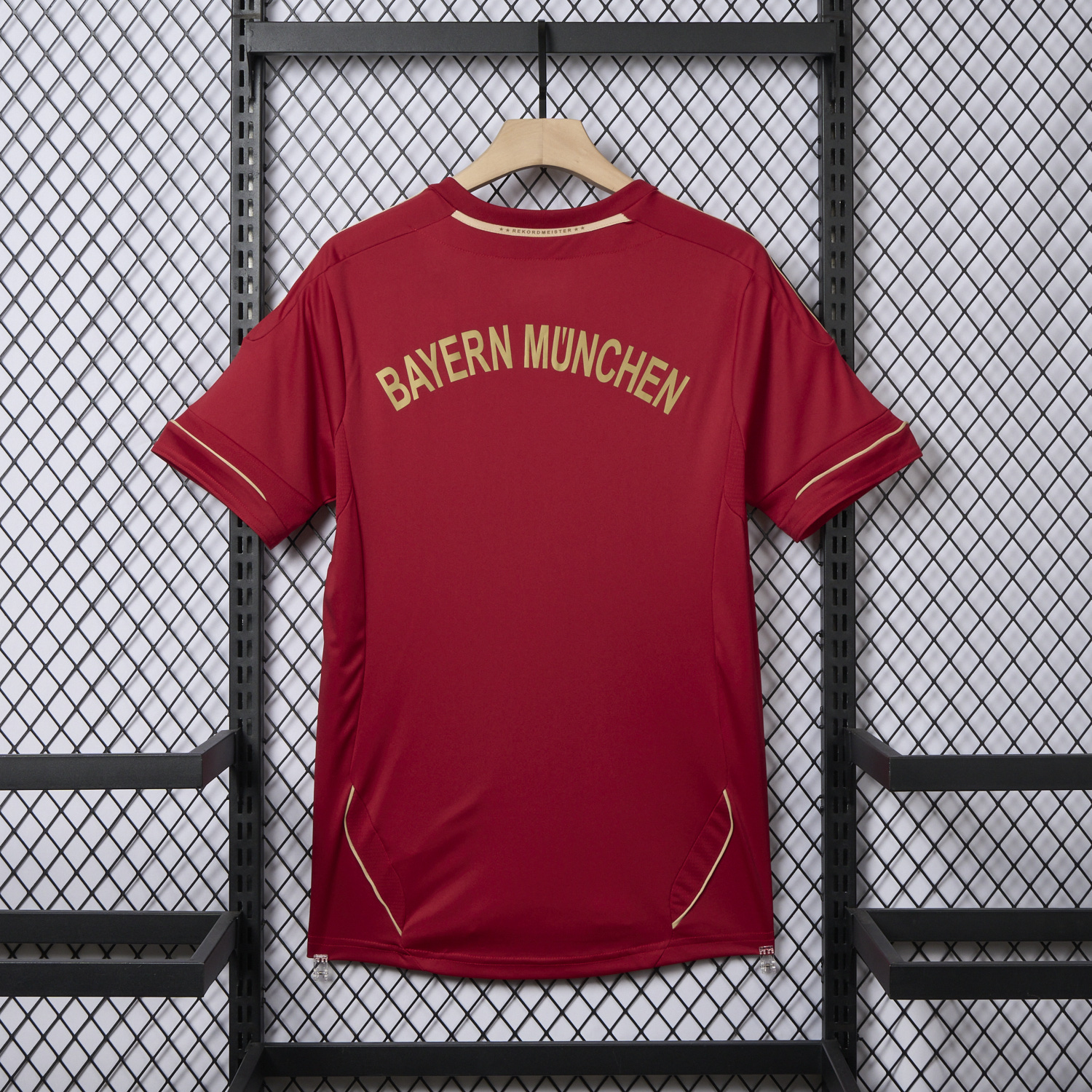 foot-Retro Bayern Munich 2012-13 Home Jersey