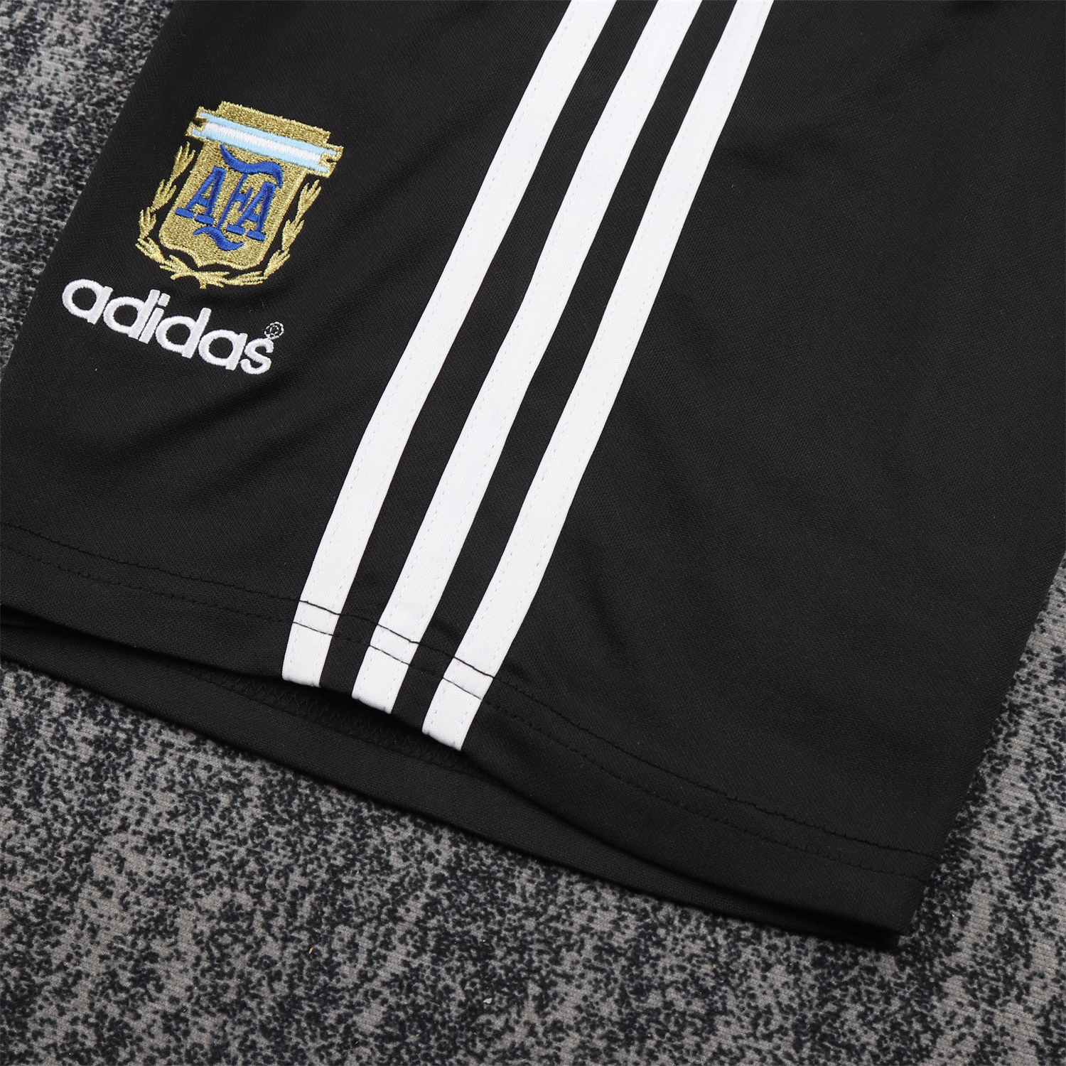 foot-Retro Argentina 1996-97 Home Kids Kit