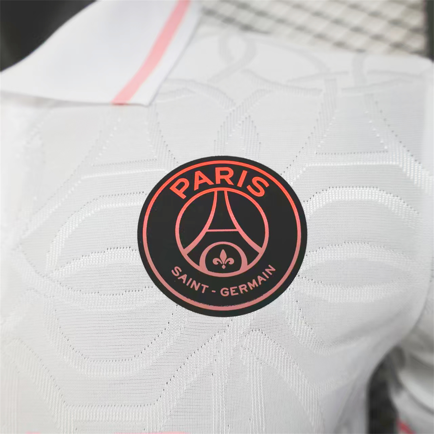 foot-Paris Saint-Germain PSG 25-26 White And Pink Pre-Match Training Jersey - Player Version