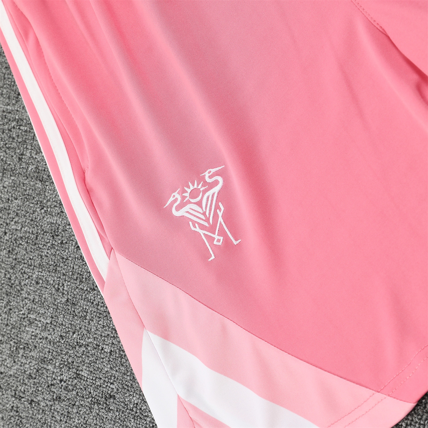 foot-INT M.A.M 25-26 Short-Sleeve Training Set - Pink Top & Pink Shorts