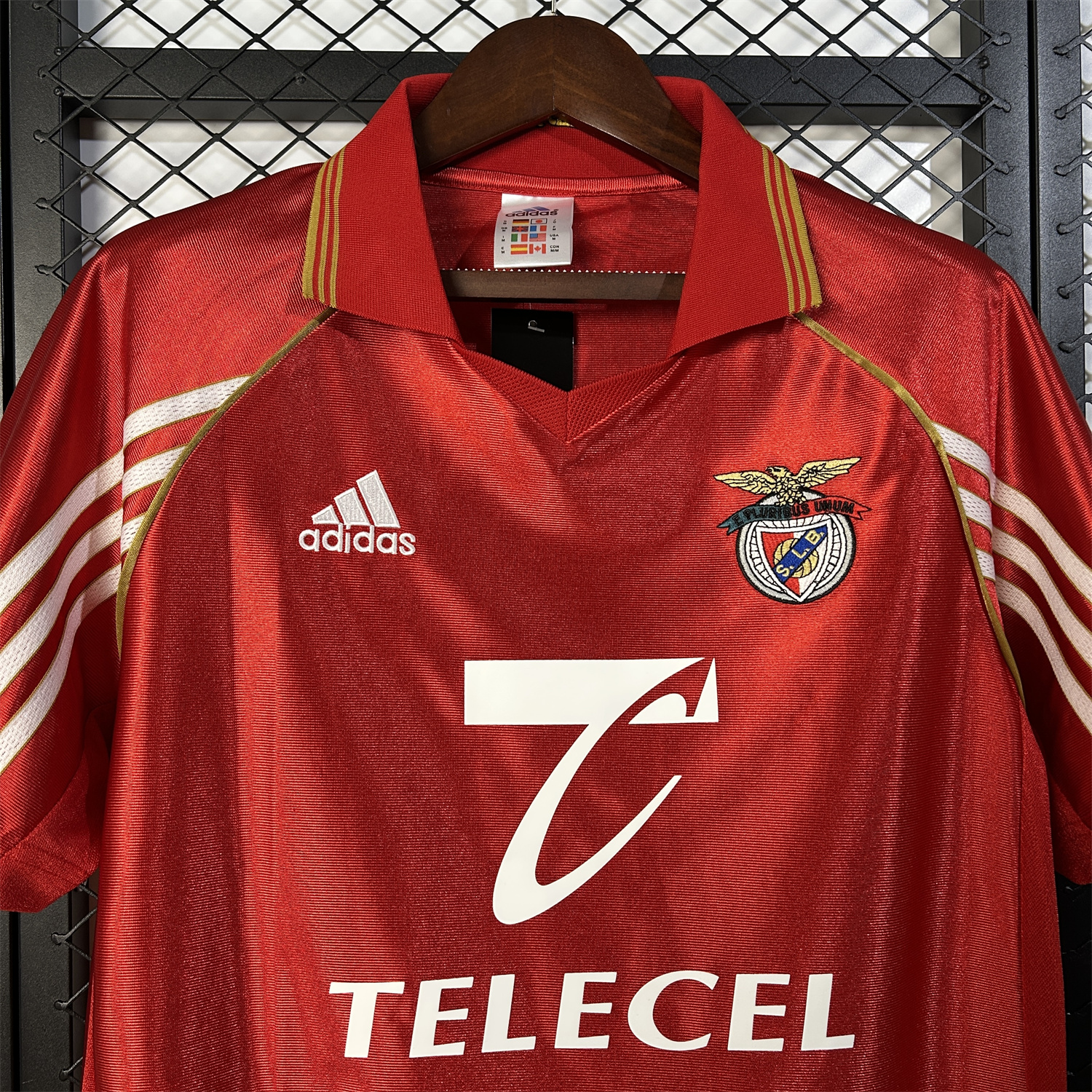 foot-Retro Benfica 1998-99 Home Jersey