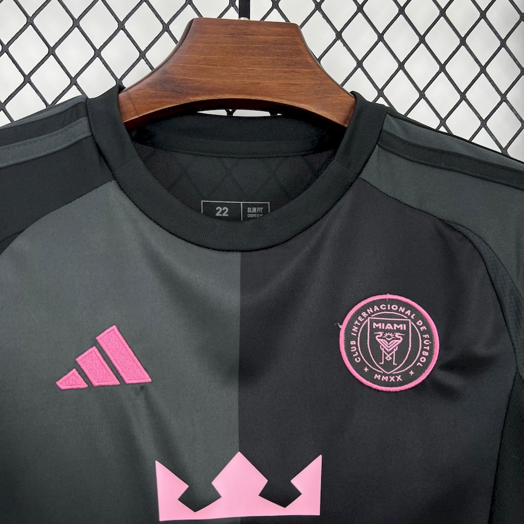 ManixJersey.com | INT M.A.M 2025 Away Kids Kit -Customize Name, Number and Patch | Worldwide Shipping