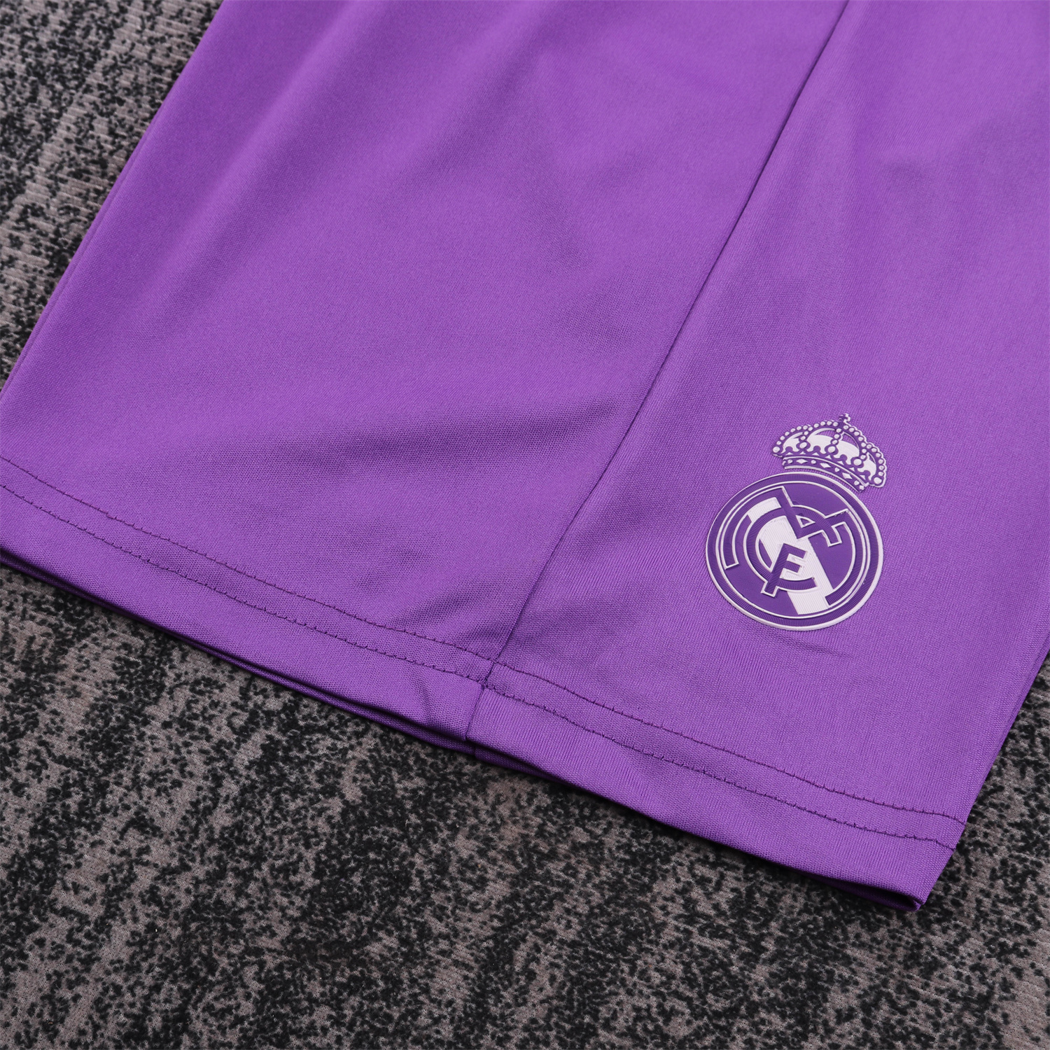 foot-Retro Real Madrid 16-17 Away Purple Long Sleeves Kids Kit