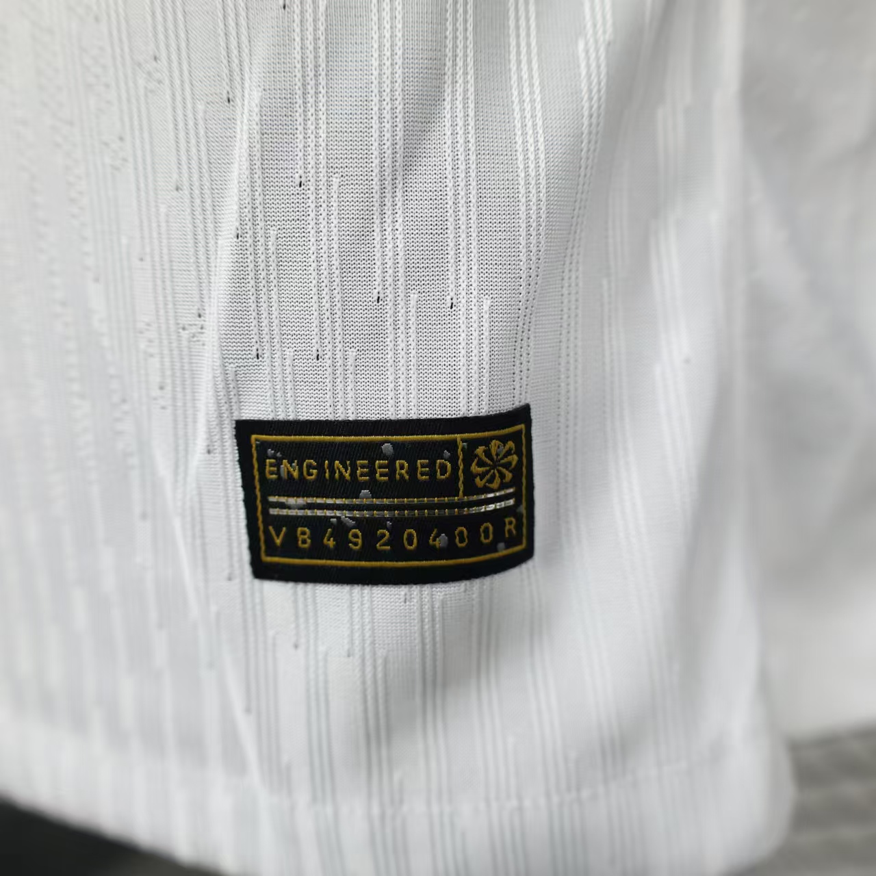 ManixJersey.com | Barcelona 24-25 White Special Edition Jersey - Player Version -Customize Name, Number and Patch | Worldwide Shipping