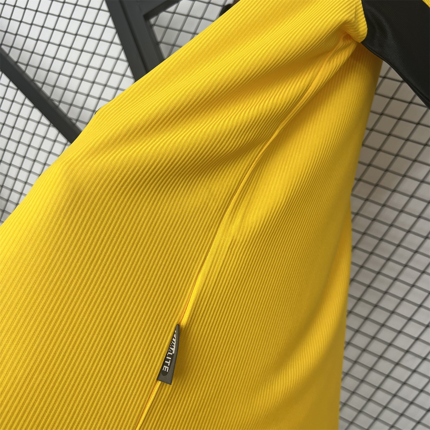 foot-Retro AC Milan 1999-00 Fourth Jersey