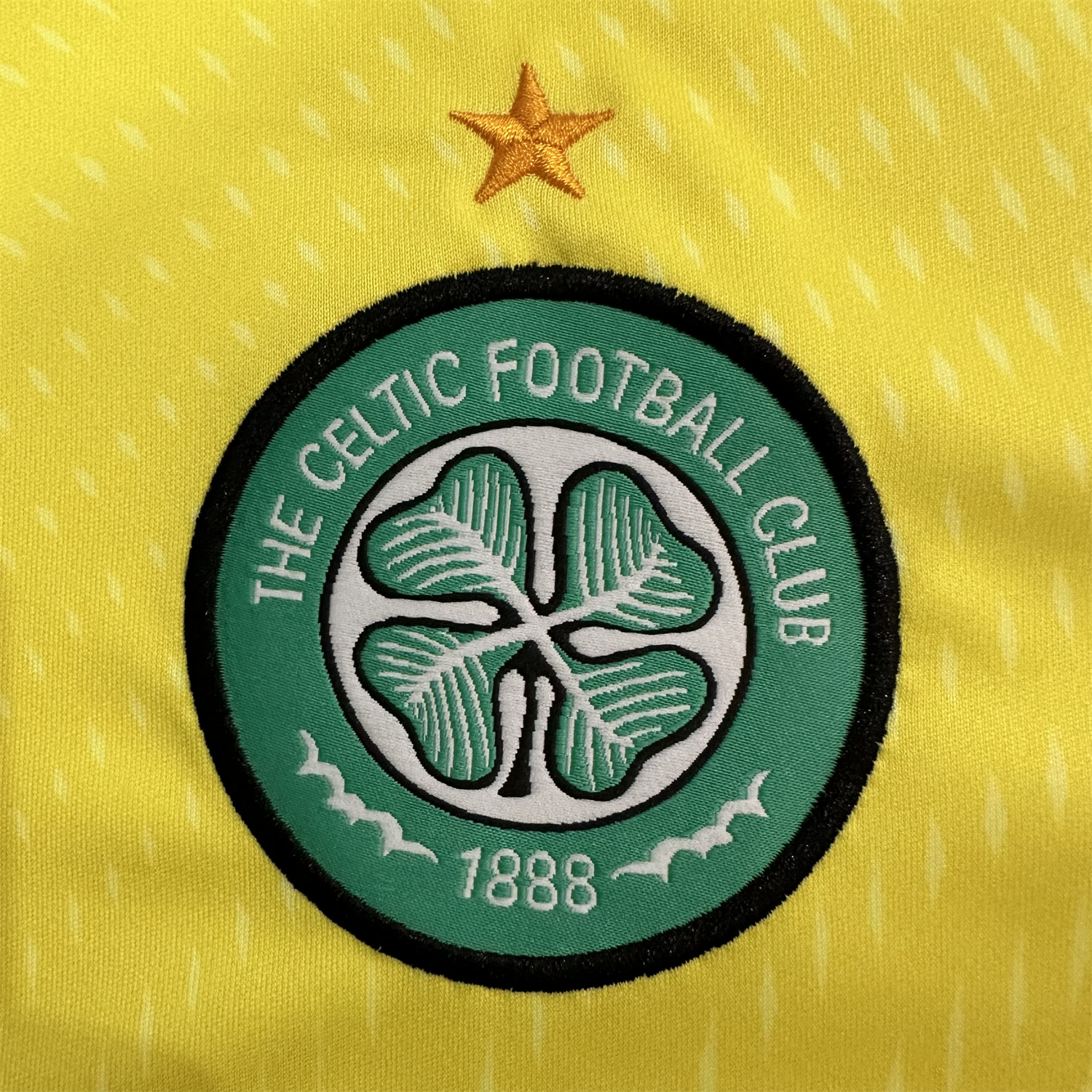 foot-Celtic 25-26 Light Yellow Goalkeeper Jersey - Fans Version