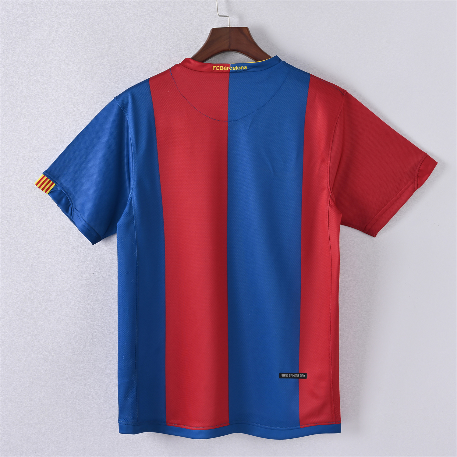 foot-Retro Barcelona 06-07 Home Unsponsored Jersey