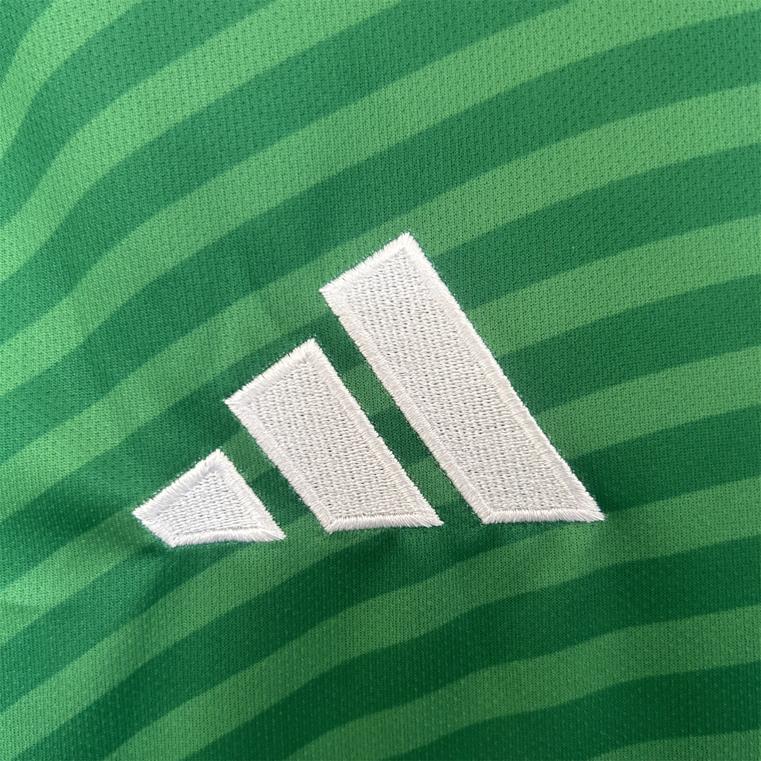 foot-Newcastle United 25-26 Away Jersey - Fans Version