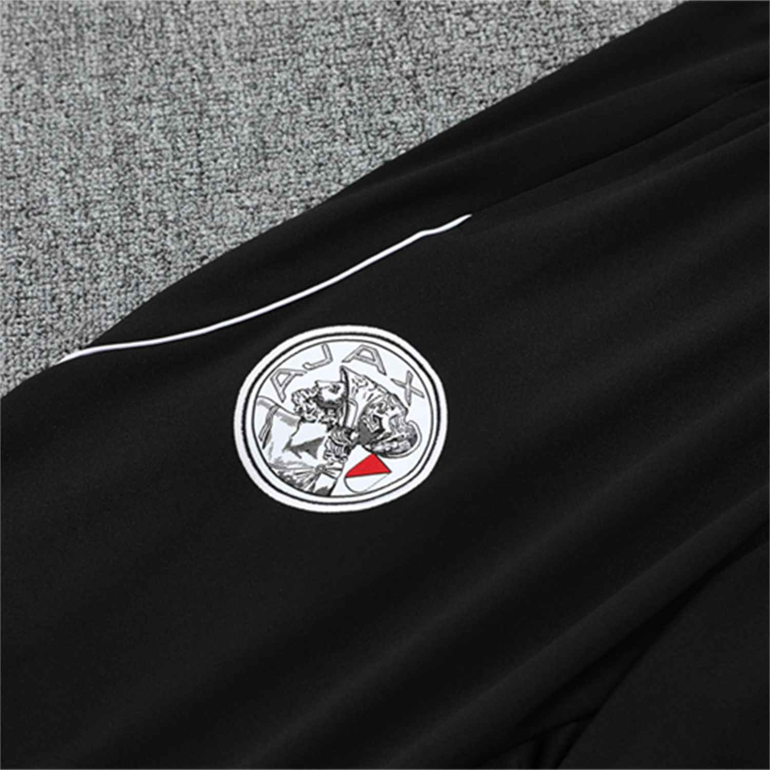 foot-Ajax 25-26 Long Sleeve Training Set - Black Top and Black Pants