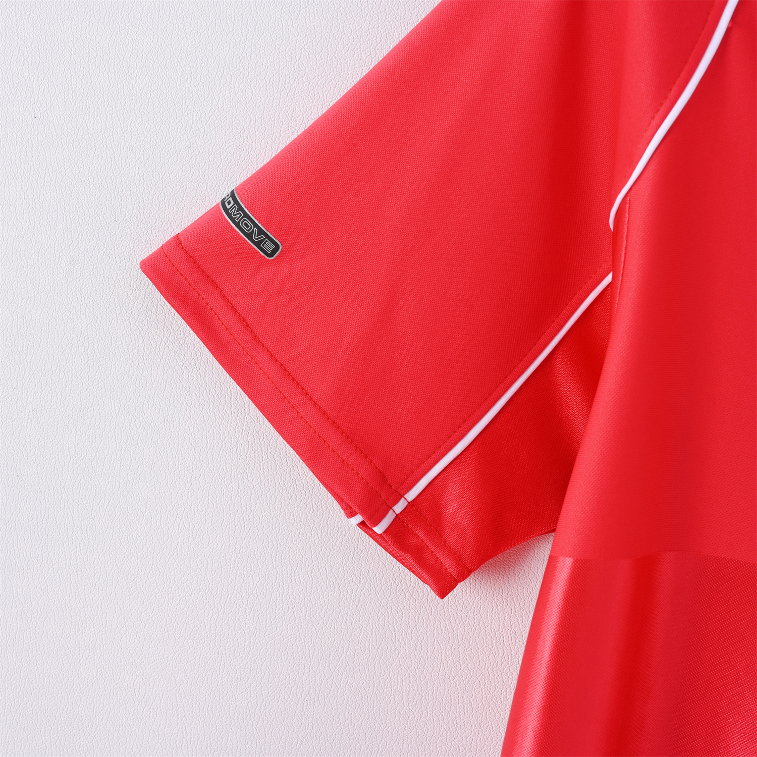 foot-Retro Liver.pool 2000-01 Home Jersey