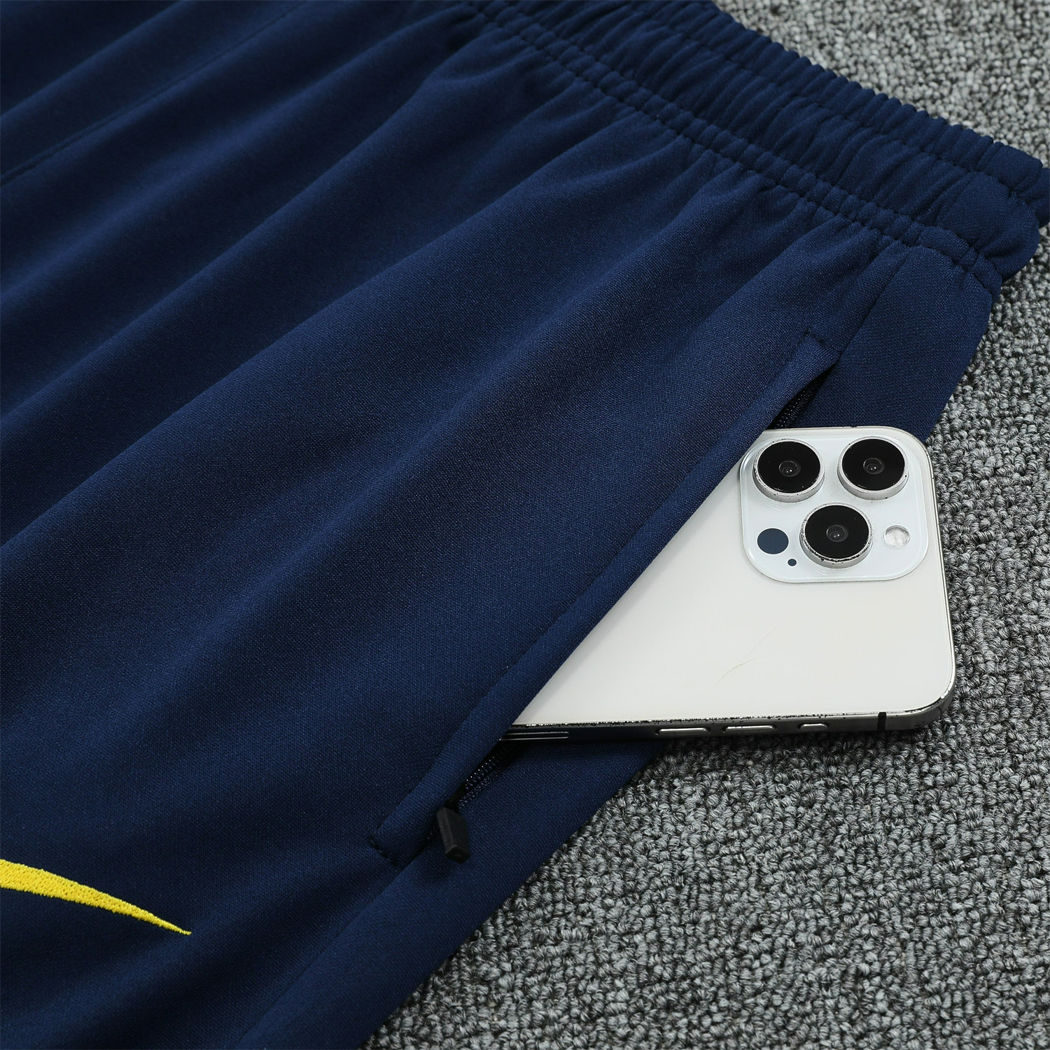 foot-Brazil 25-26 POLO Short-Sleeve Training Set - Blue Top and Deep Blue Pants