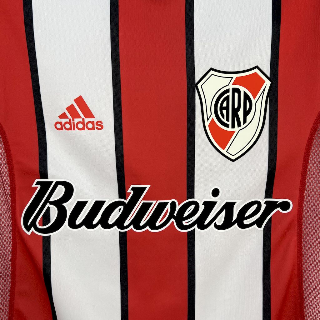 foot-Retro River Plate 2003-04 Away Jersey