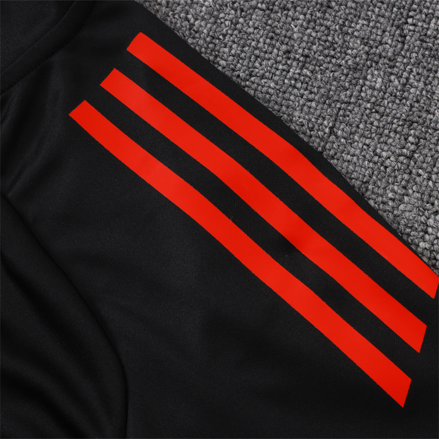 foot-Bayern Munich 25-26 Long Sleeves Training Set - Black Top & Pants with Orange Badge