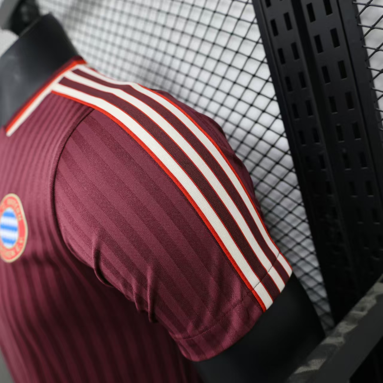 ManixJersey.com | Bayern Munich 2025 Red Icon Retro Jersey - Player Version -Customize Name, Number and Patch | Worldwide Shipping
