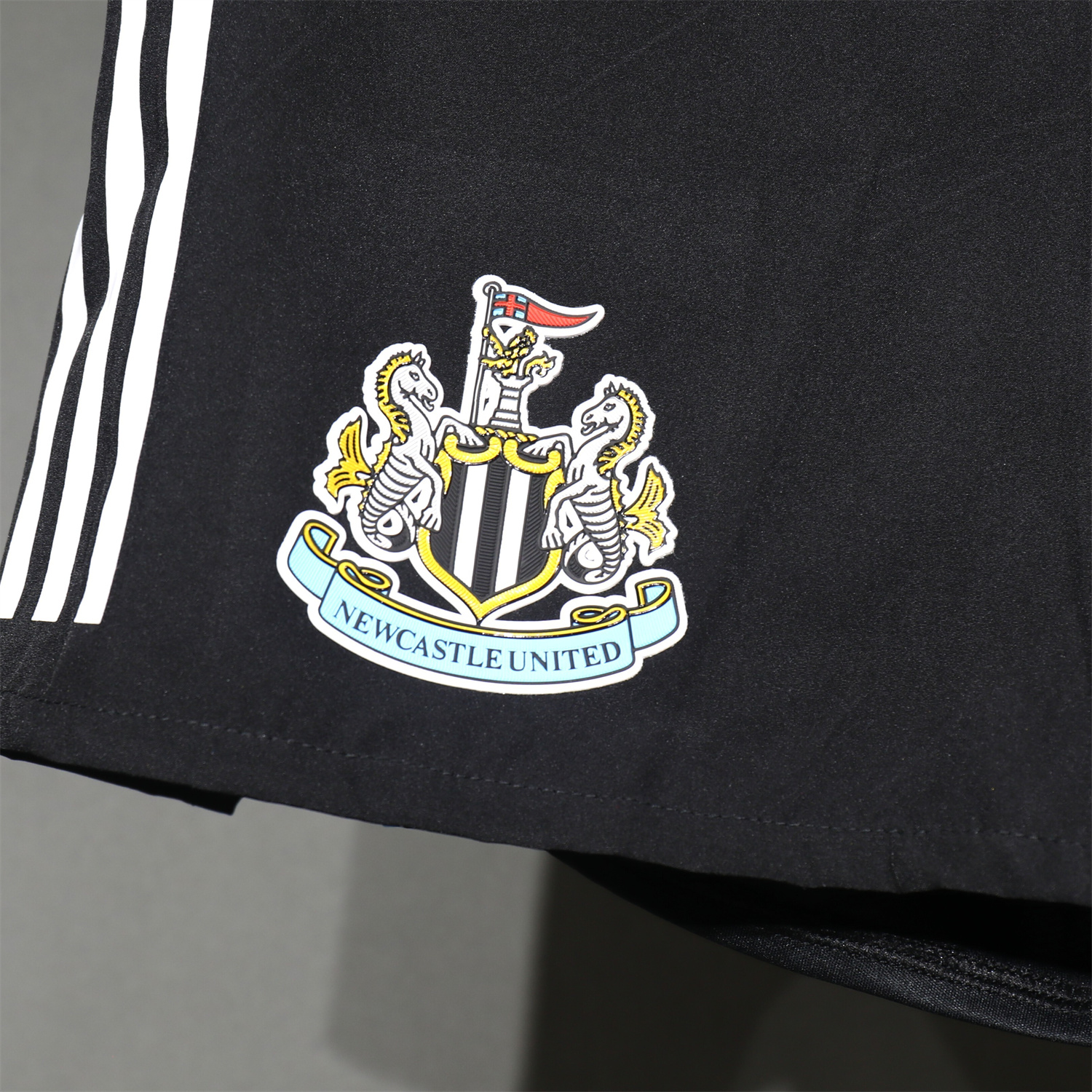 foot-Newcastle United 25-26 Home Black Shorts - Player Version