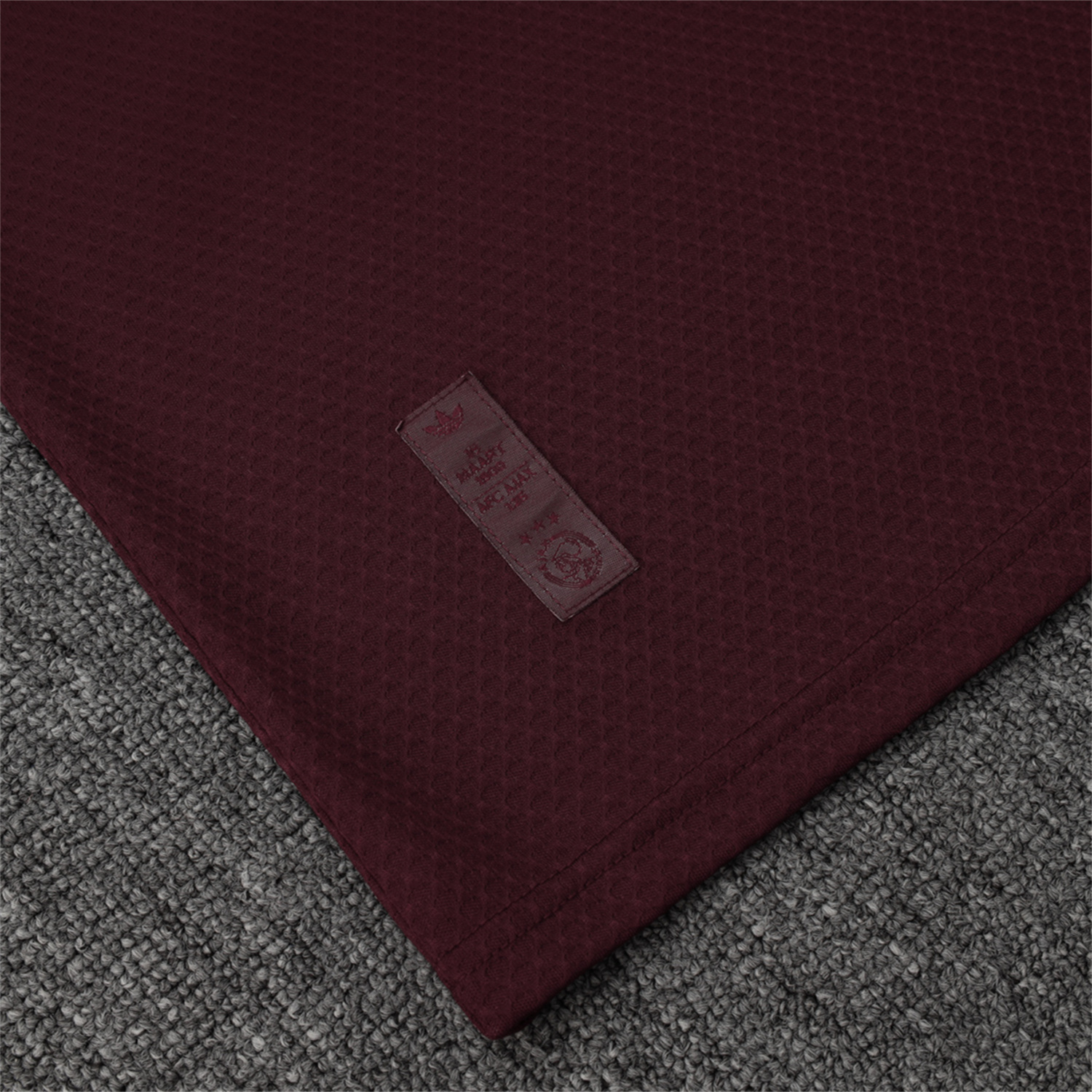 foot-Ajax 25-26 Throwback Trefoil Short-Sleeve Training Set - Deep Red