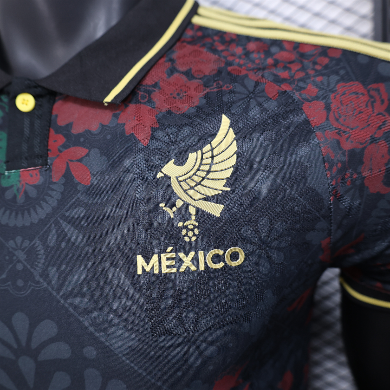 foot-Mexico 25-26 Black Polo Jersey with Red and Green Floral Pattern - Player Version