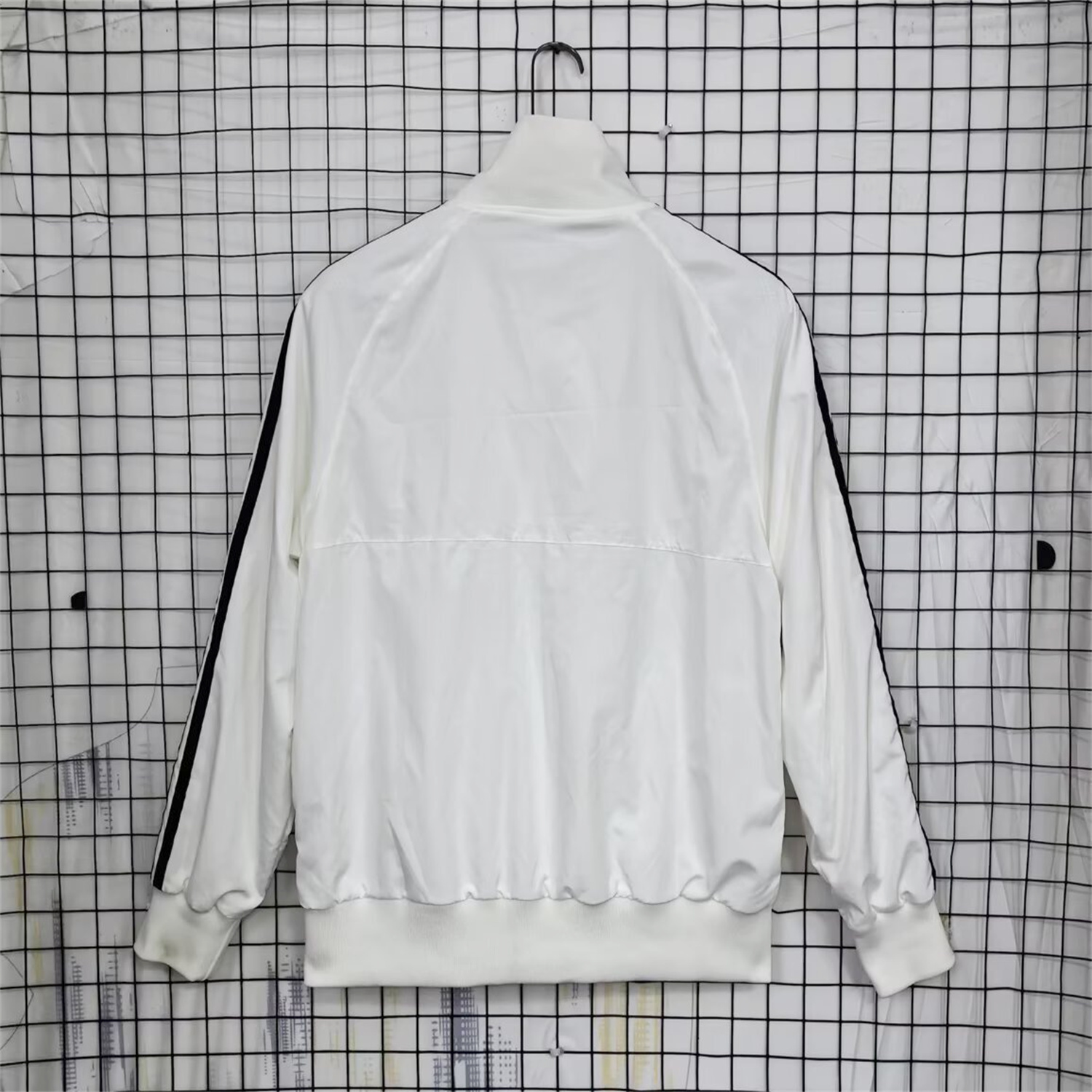 foot-Real Madrid 25-26 Windbreaker Jacket - White With Black Lines