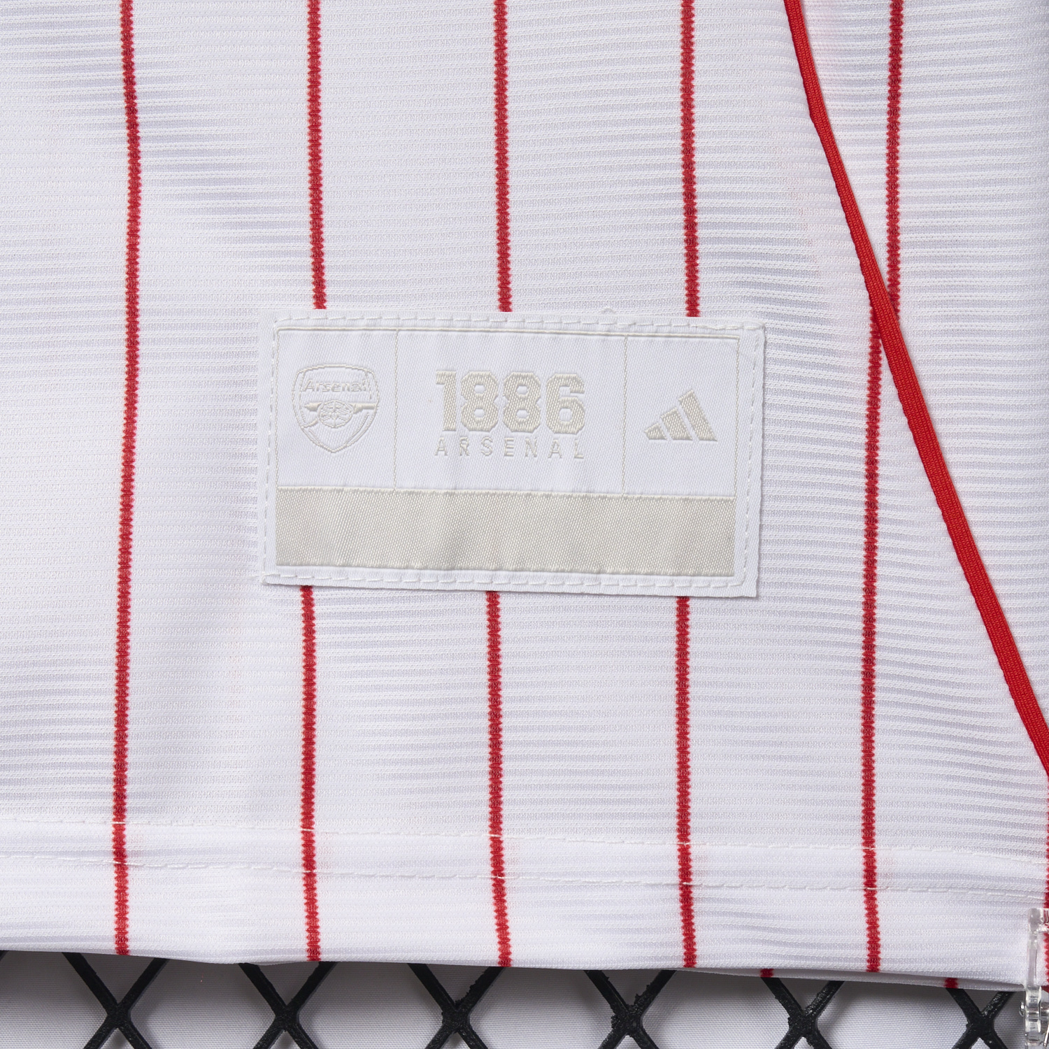 foot-Arsenal 25-26 White Baseball Jersey with Red Stripes