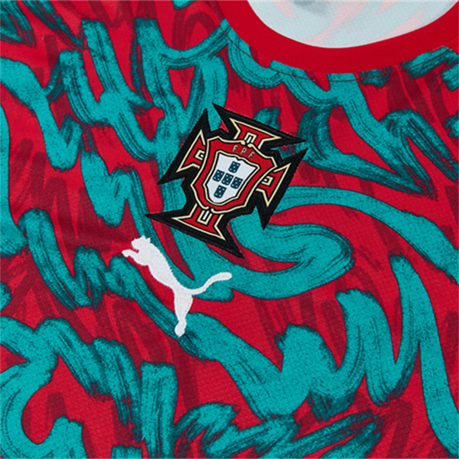 Funinjersey-Portugal 2026 Kids Short-Sleeve Training Set - Red And Turquoise With A Swirling Pattern Top & Pants