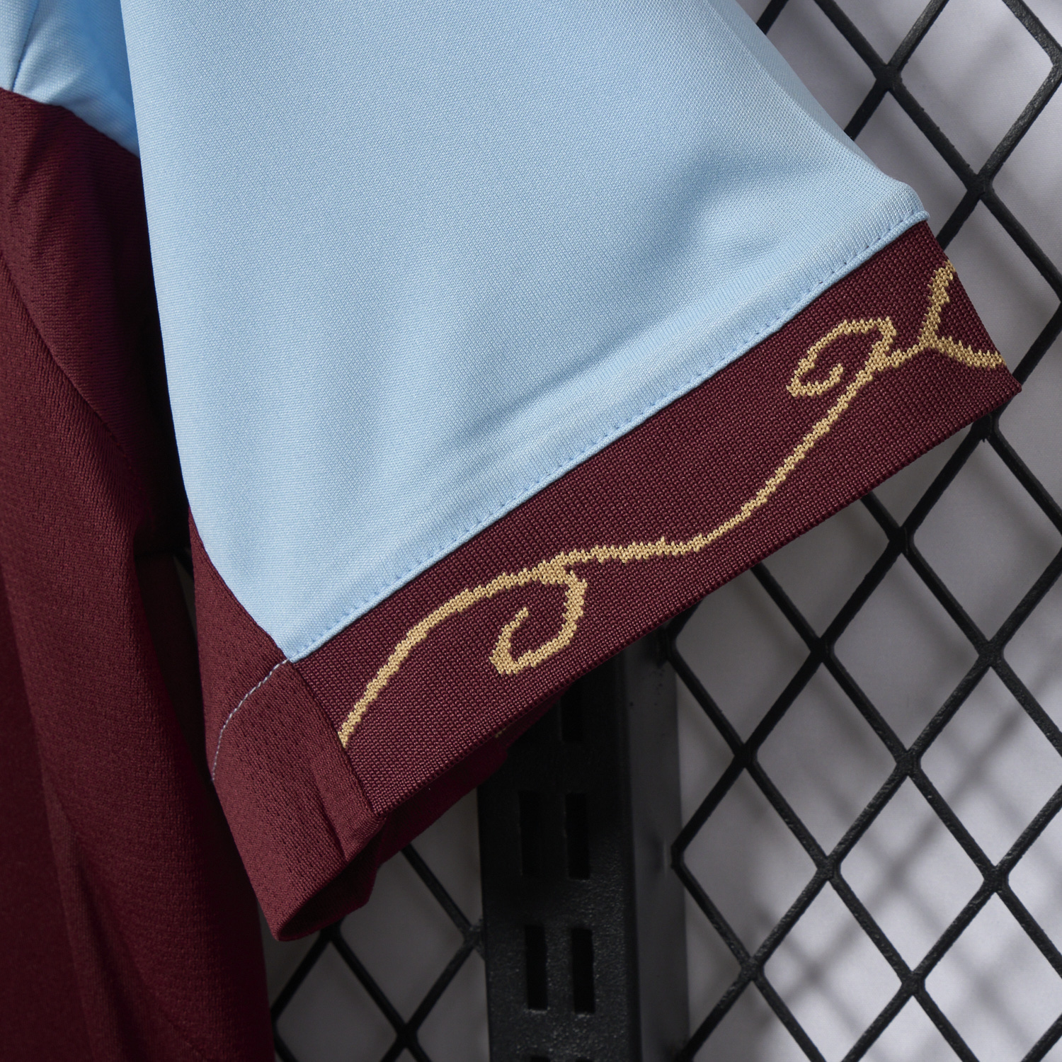 foot-Aston Villa 25-26 Home Jersey - Fans Version