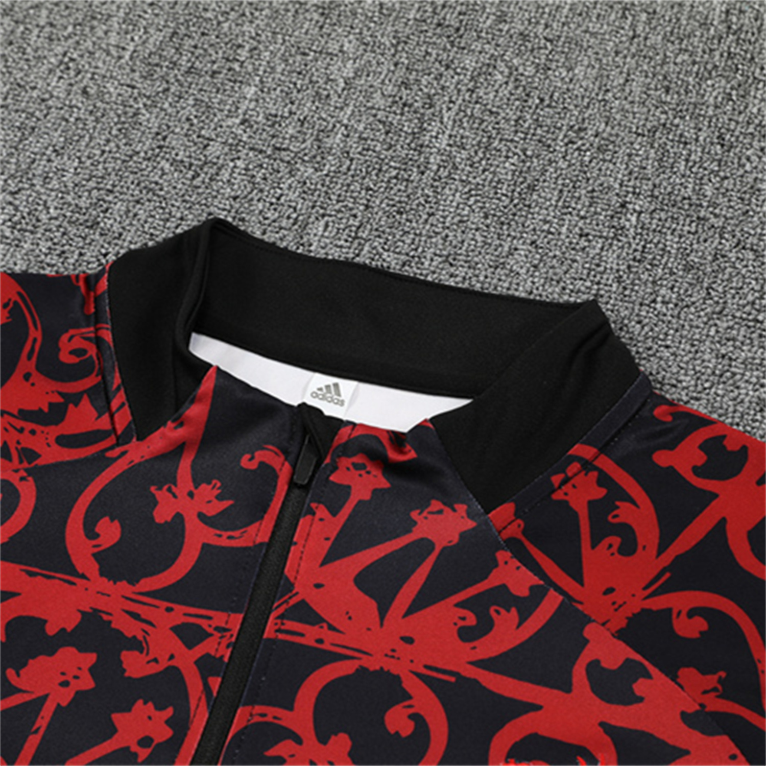 foot-Liver.pool 25-26 Kids Long Sleeve Training Set - Red Camouflage Top & Blsck Pants