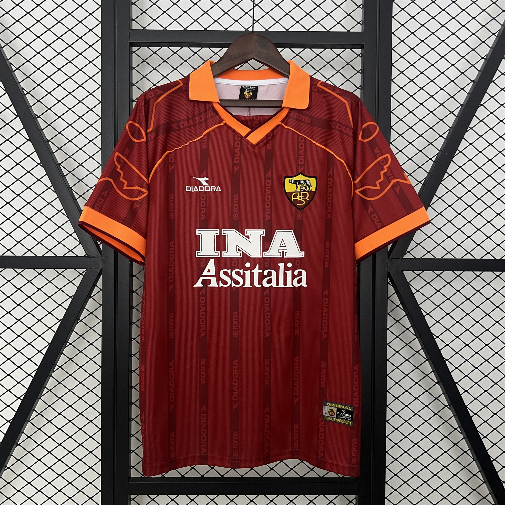 ManixJersey.com | Retro Roma 1999-00 Home Jersey -Customize Name, Number and Patch | Worldwide Shipping
