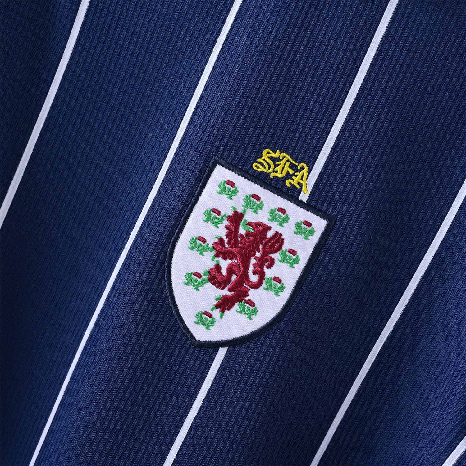 foot-Retro S-c-o.t l.a-n.d 2002 Home Jersey