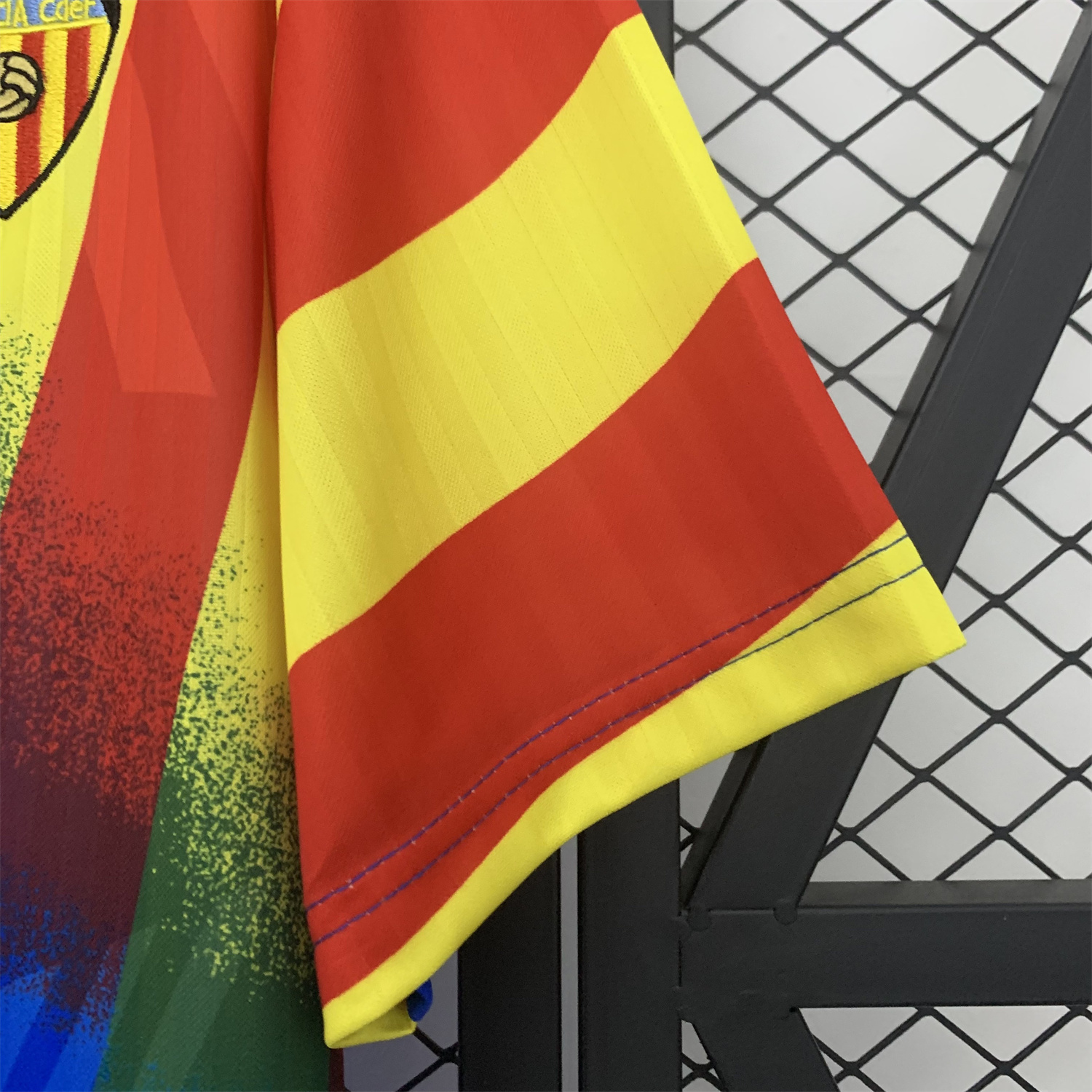 foot-Retro Valencia 1995-96 Away Jersey