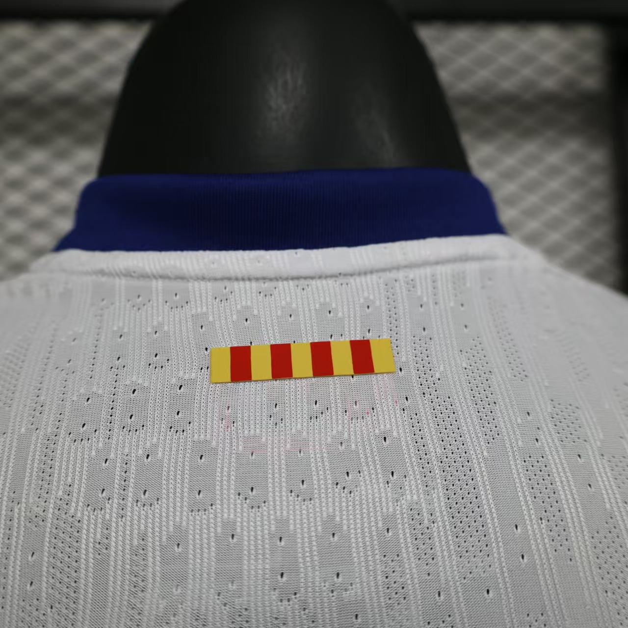ManixJersey.com | Barcelona 24-25 White Special Edition Jersey - Player Version -Customize Name, Number and Patch | Worldwide Shipping