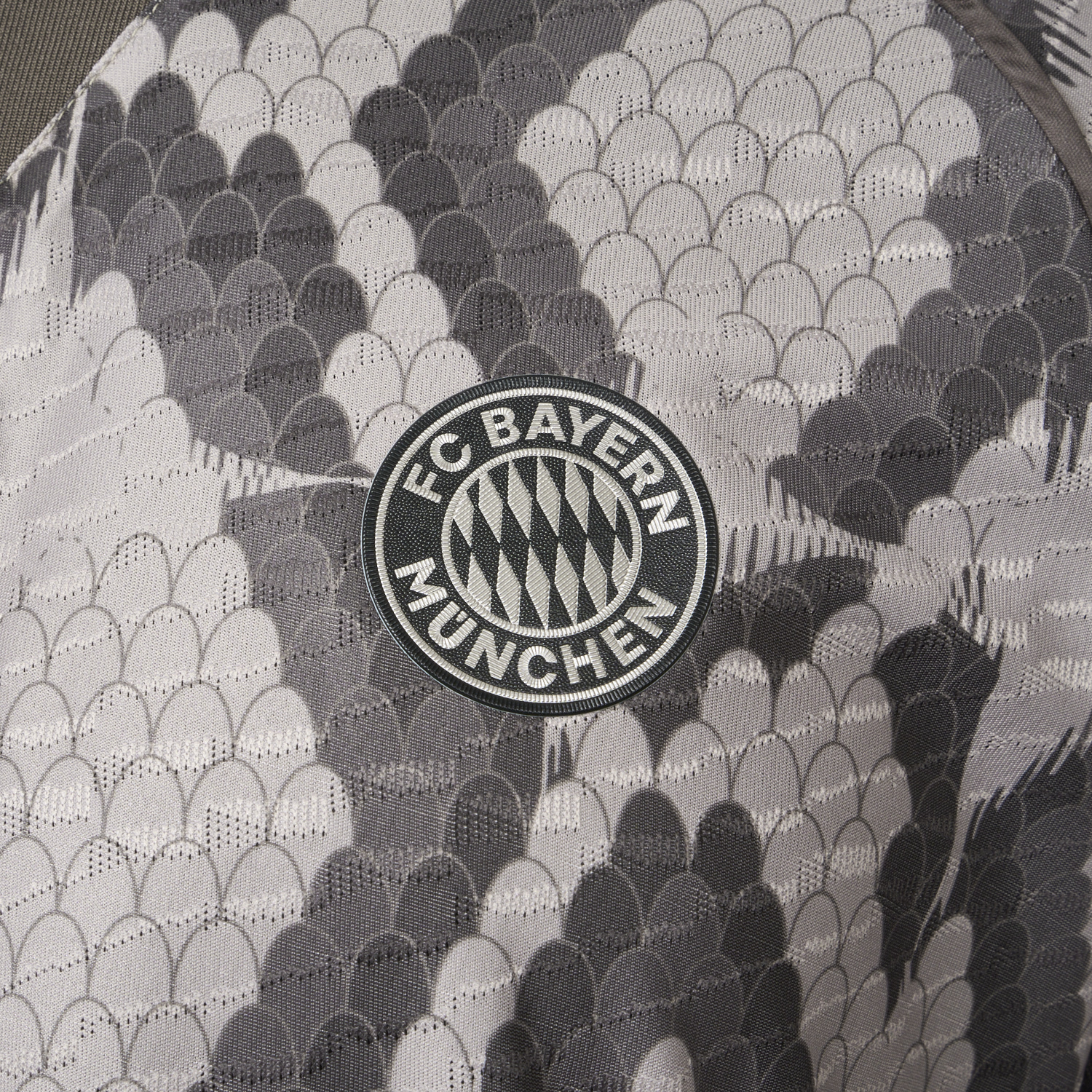 foot-Bayern Munich x BSTN 25-26 Brown Special Edition Jersey - Player Version