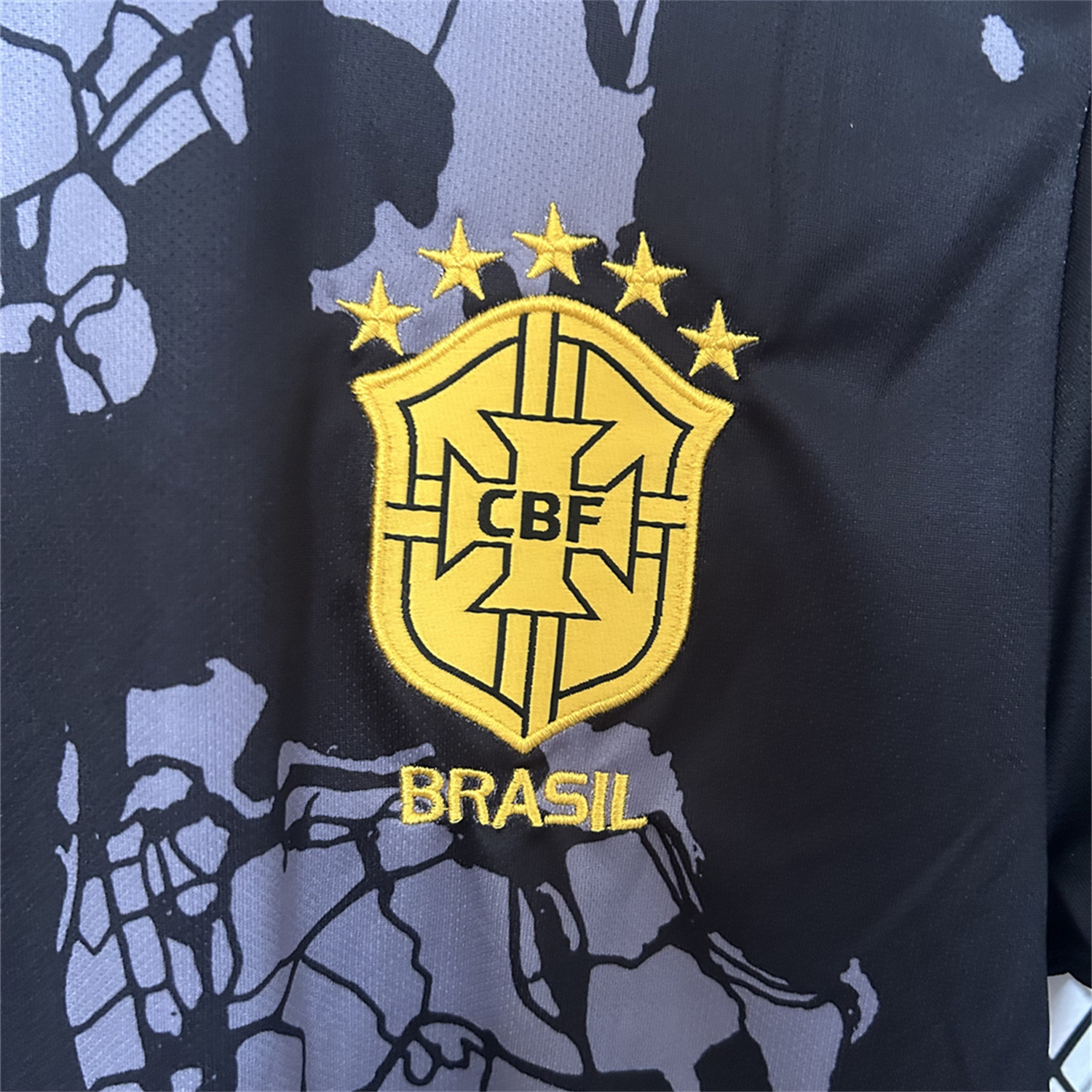 foot-Brazil 25-26 Grey Jesus Statue Special Black Jersey - Fans Version