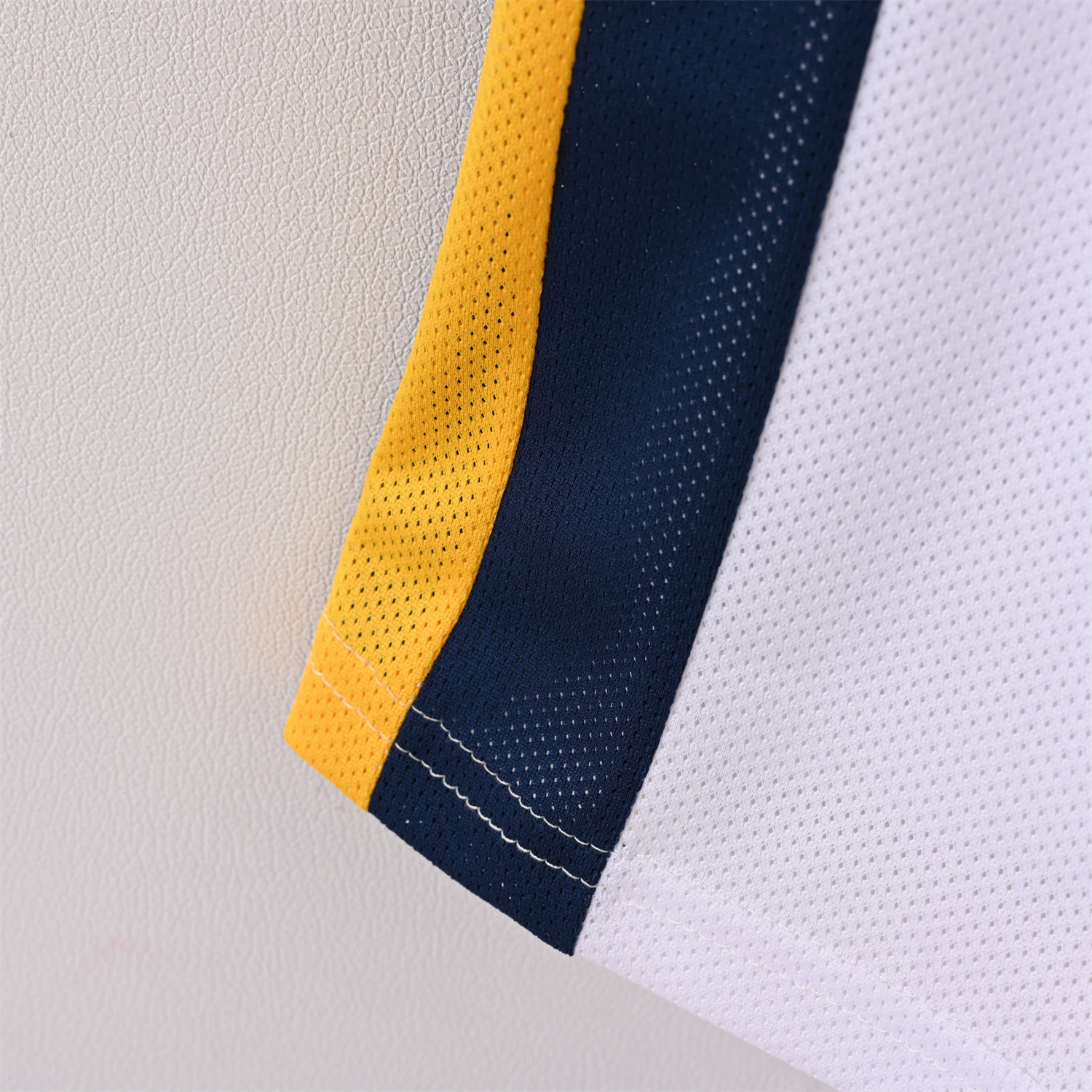 foot-Retro Parma 2003-04 Away Jersey - Fans Version