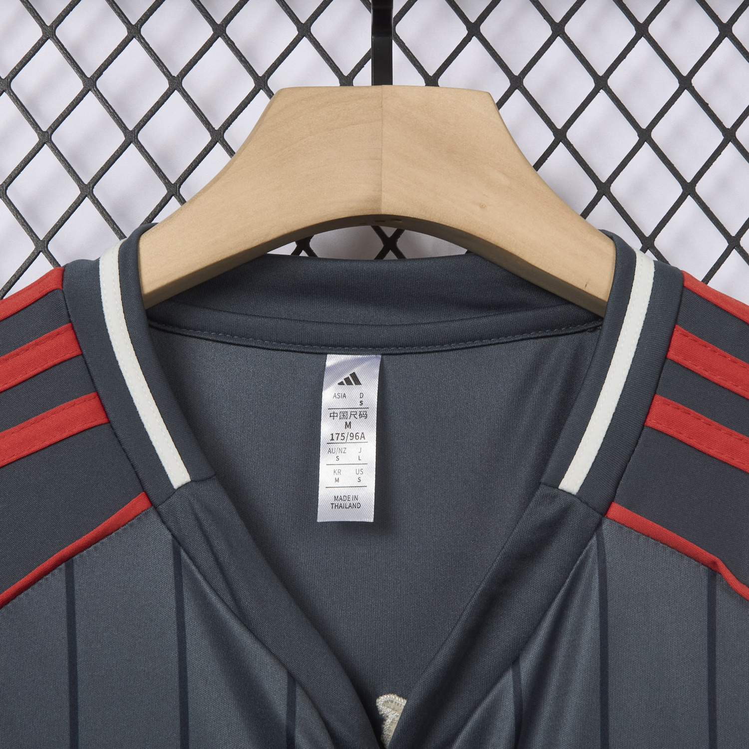 foot-Bayern Munich 25-26 Deep Grey Baseball Jersey