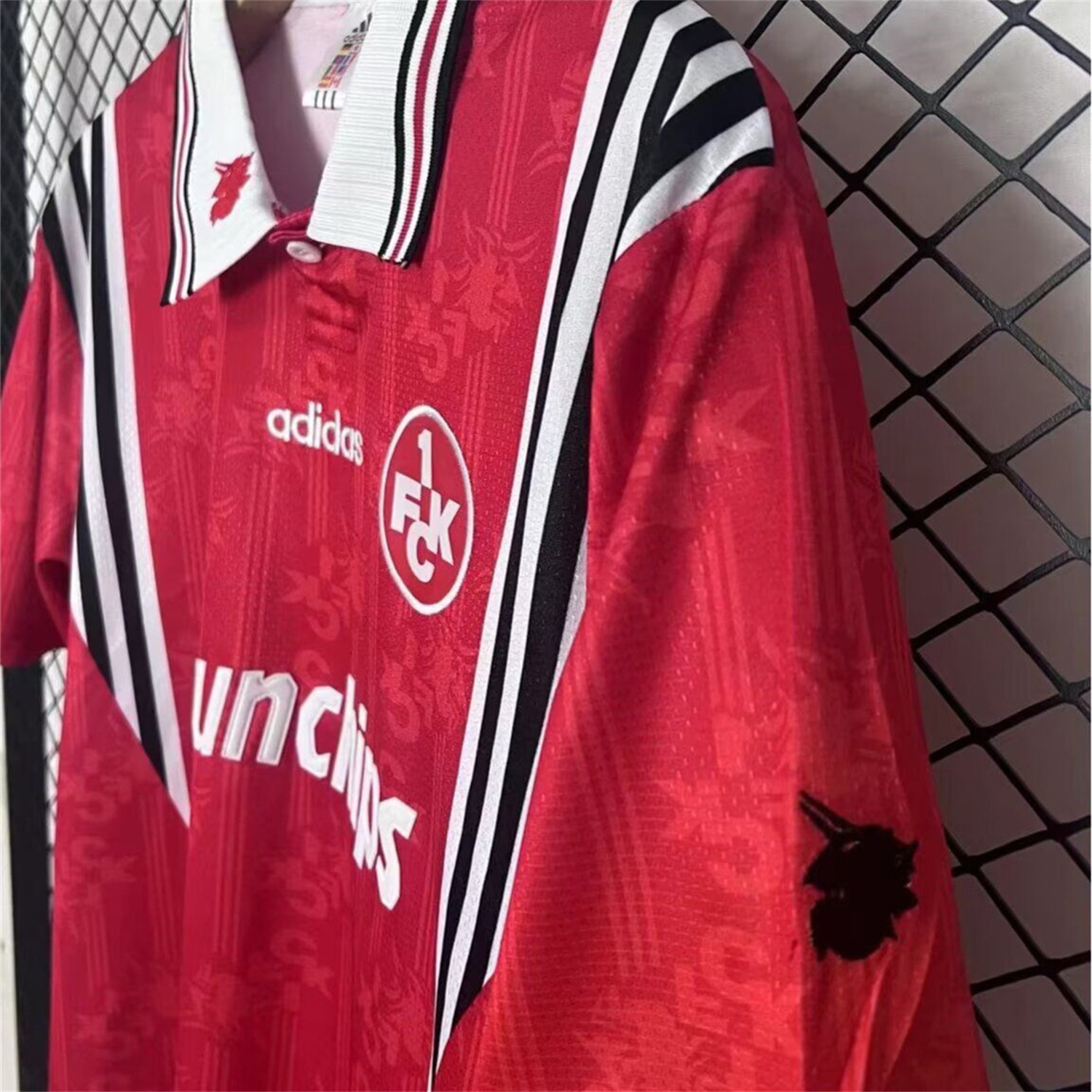foot-Retro Kaiserslautern 1997-98 Home Jersey - Fans Version