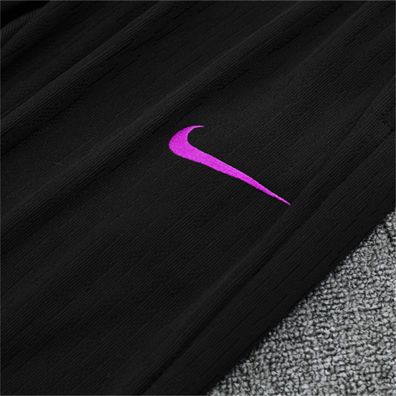 foot-England 25-26 Long Sleeve Training Set - Player Version - Purple Top and Black Pants