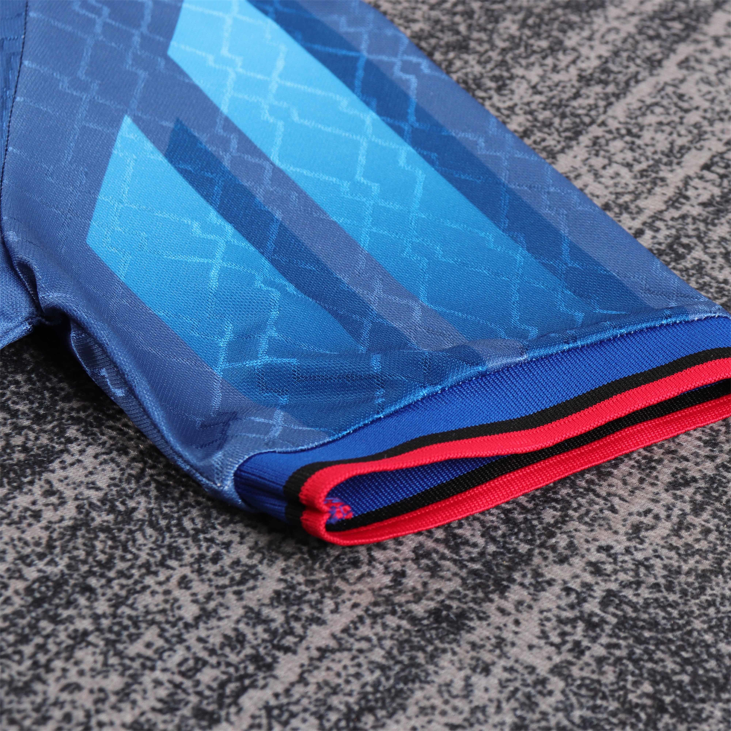 GlobeJersey-Retro AC Milan 1995-96 Away Kids Kit