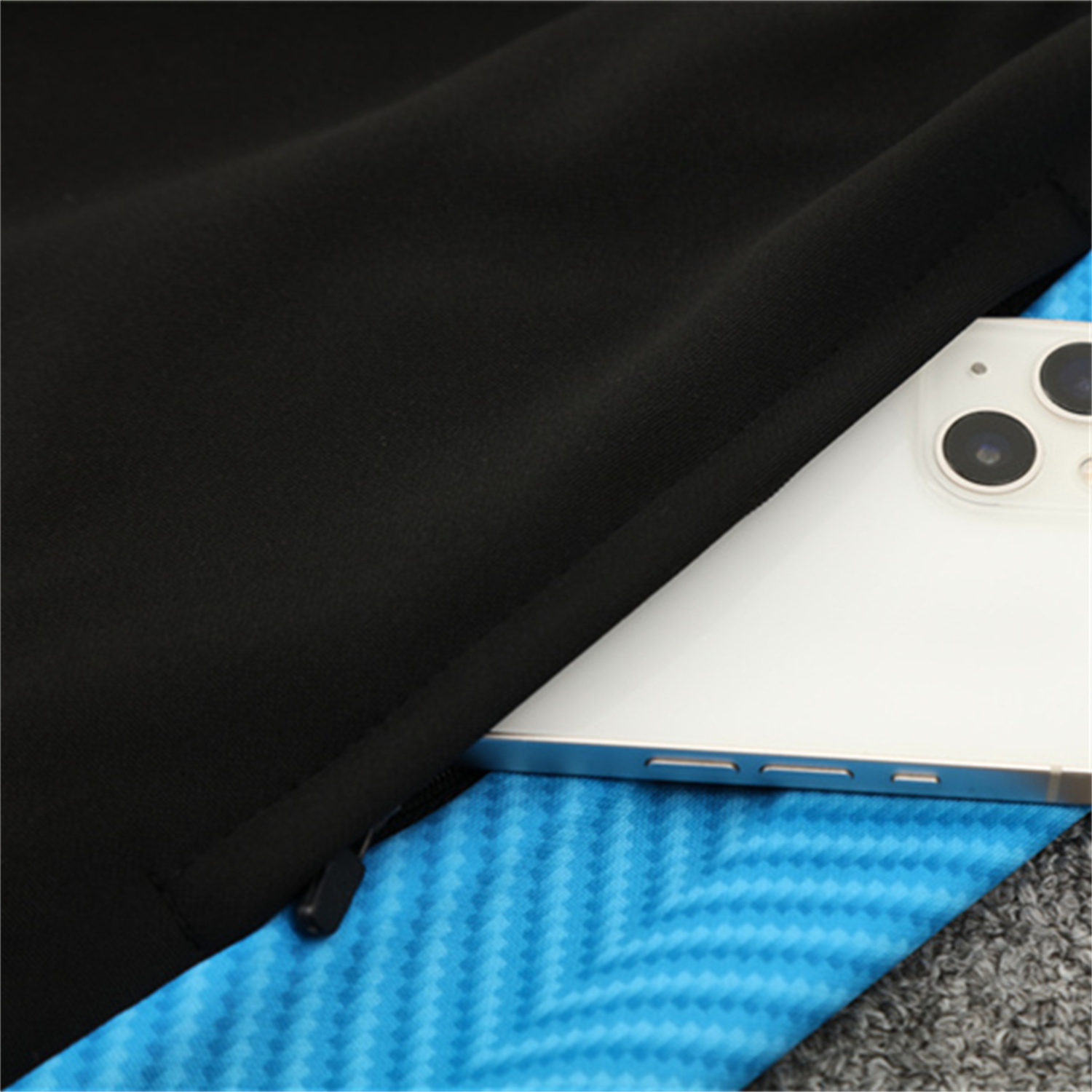 foot-Napoli 25-26 Kids Long Sleeve Training Set - Gray Mecha Top & Black Pants