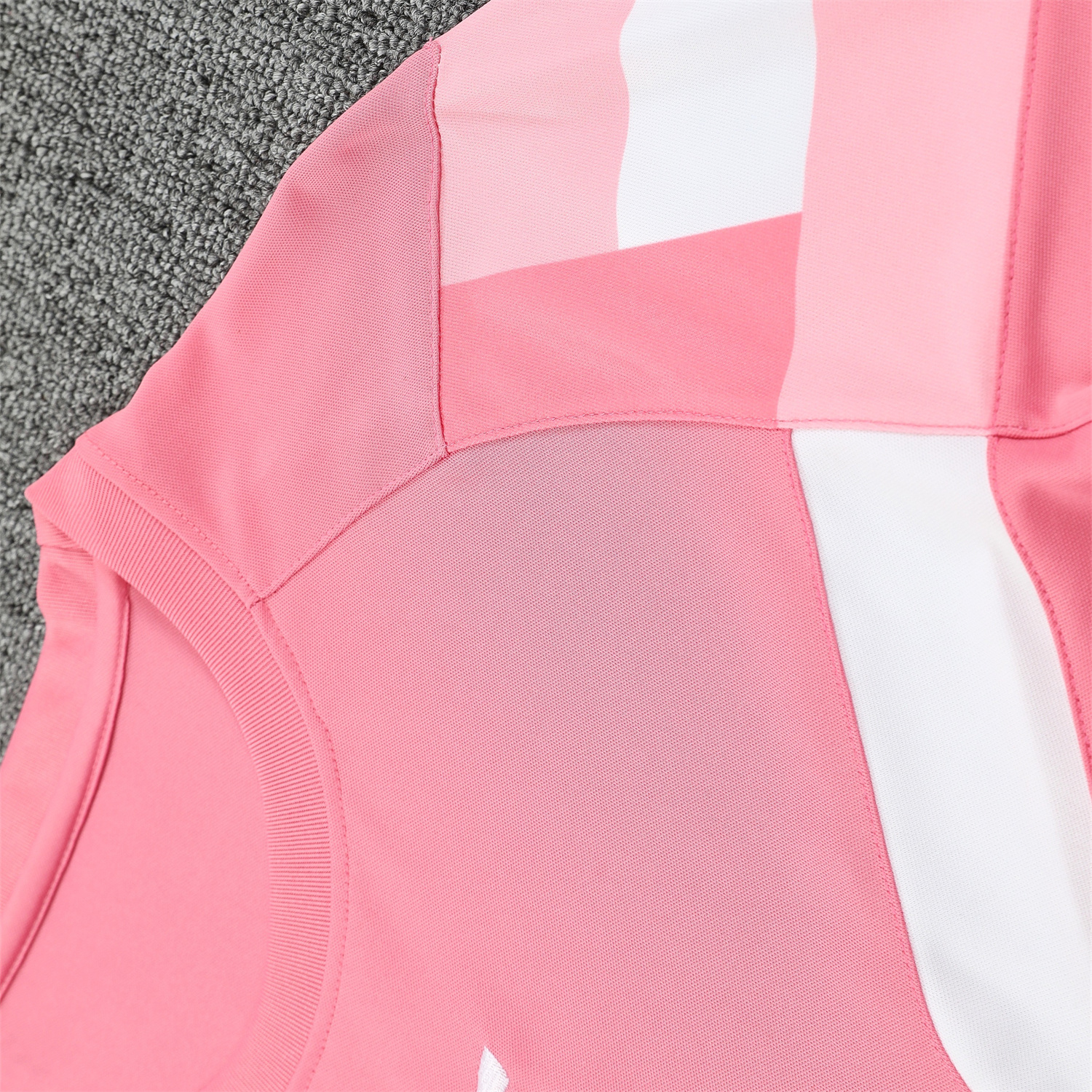 foot-INT M.A.M 25-26 Short-Sleeve Training Set - Pink Top & Pink Shorts