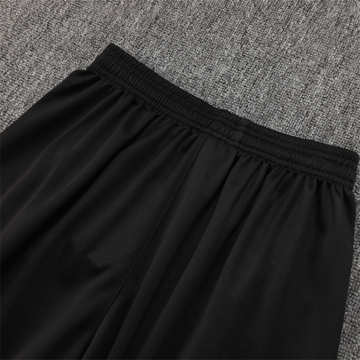 foot-Liver.pool 25-26 Vest Training Set - Black Vest & Black Shorts