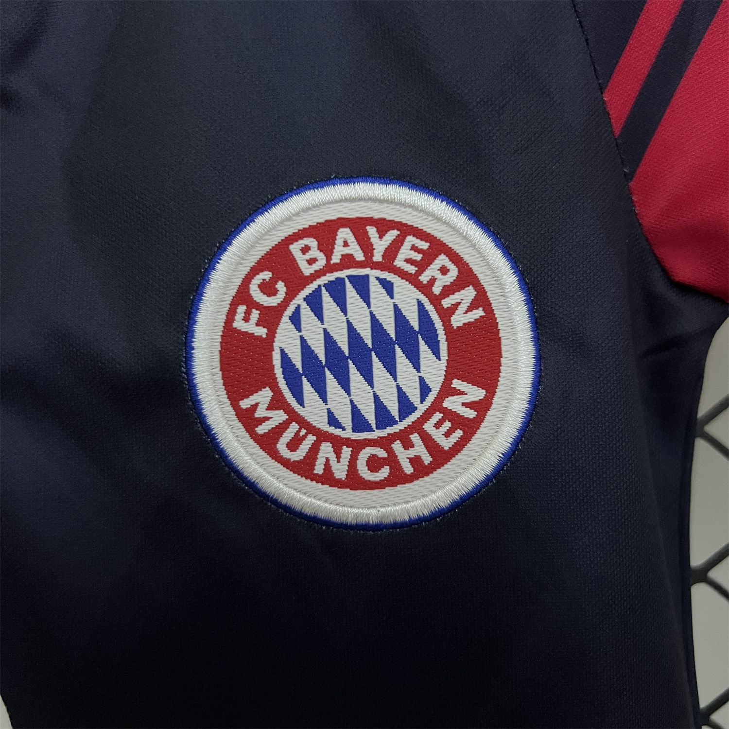 foot-Retro Bayern Munich 1997-99 Home Kids Kit
