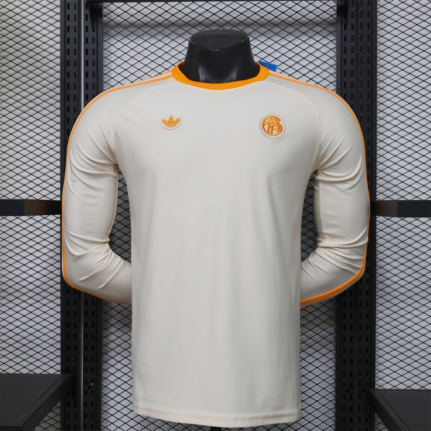 Unitedfootballkit.com | Bayern Munich 25-26 Long Sleeves Casual Jersey - Player Version -Customize Name, Number and Patch | Worldwide Shipping