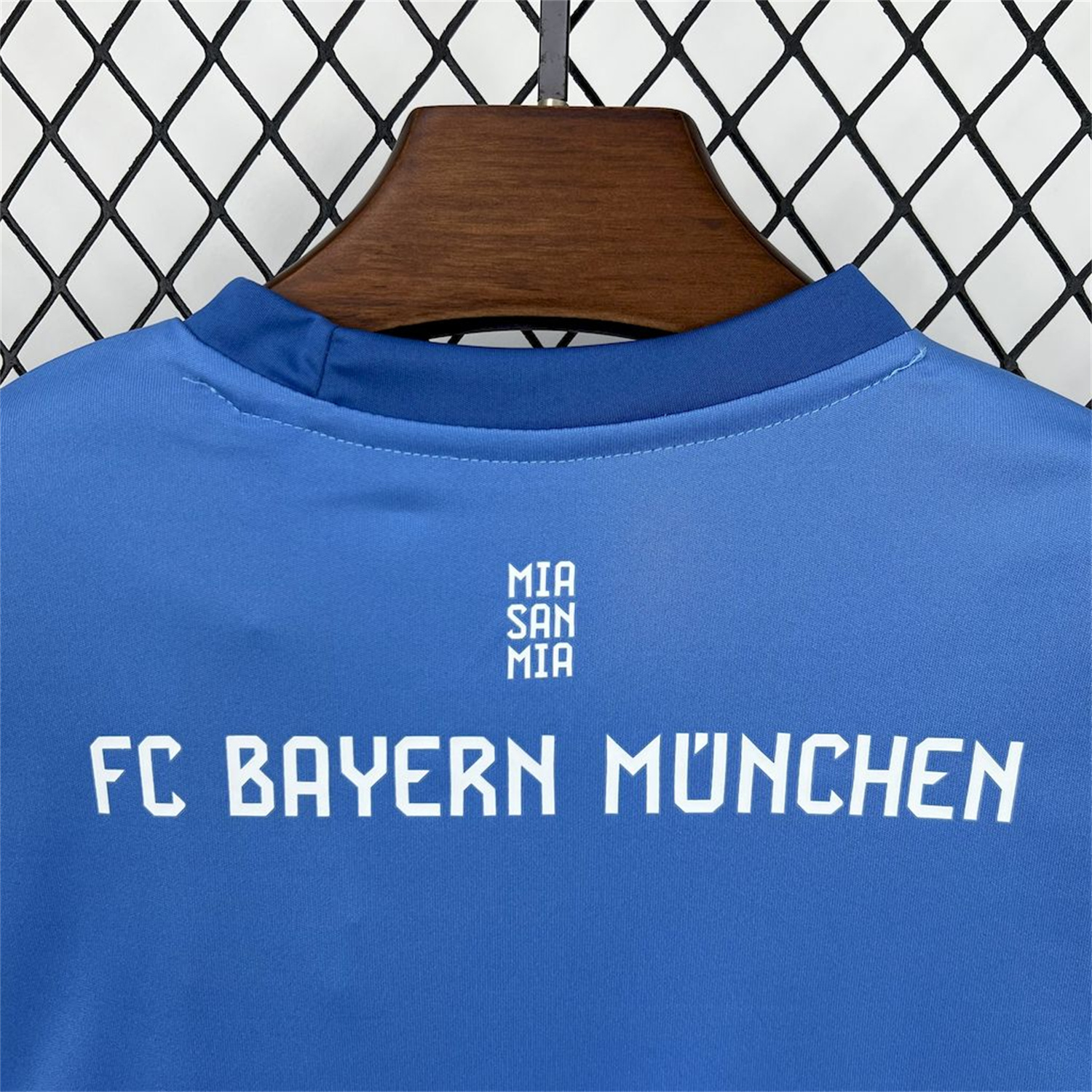 foot-Bayern Munich 25-26 Blue Goalkeeper Kids Kit