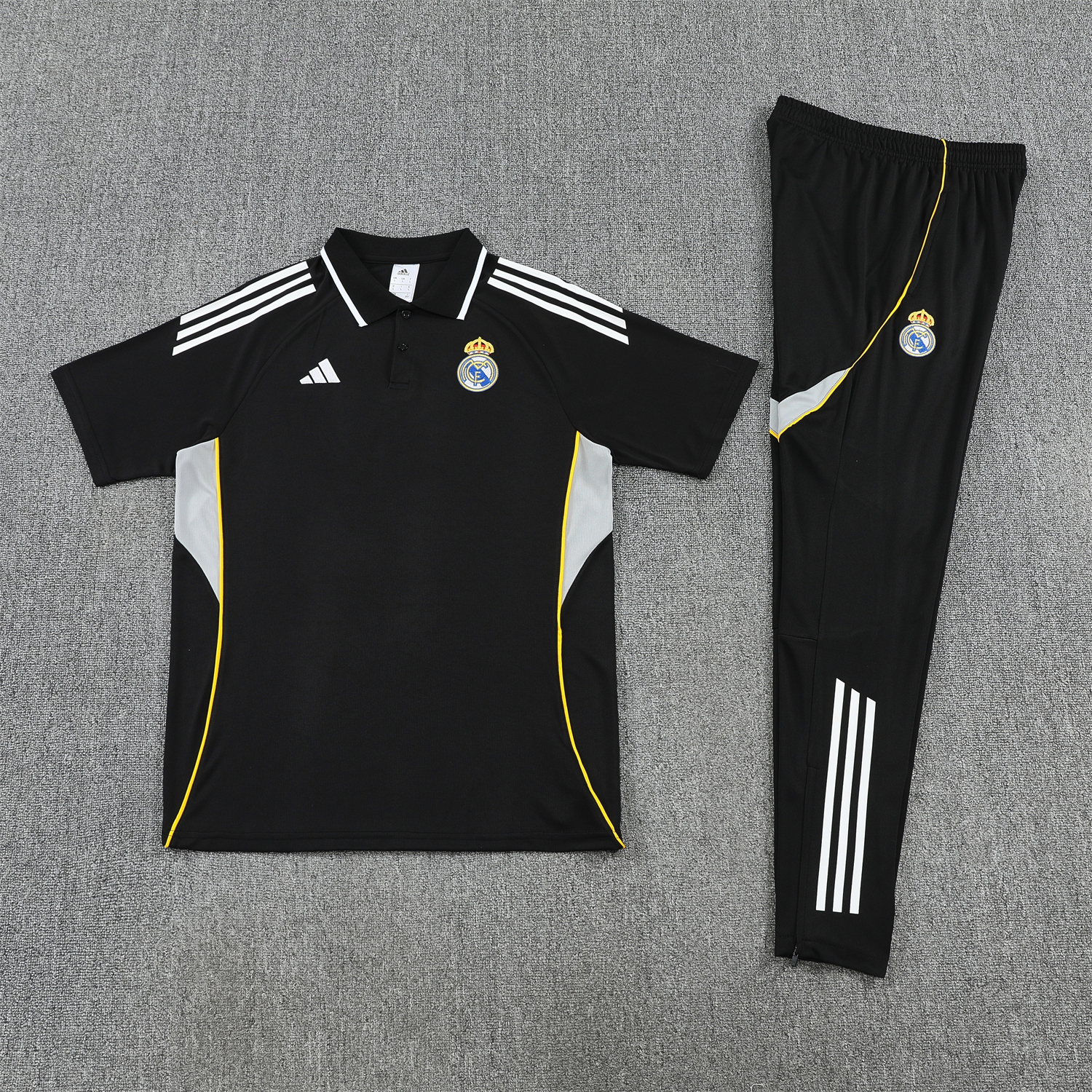 SIUjerseys-Real Madrid 25-26 POLO Short-Sleeve Training Set - Black Top and Black Pants