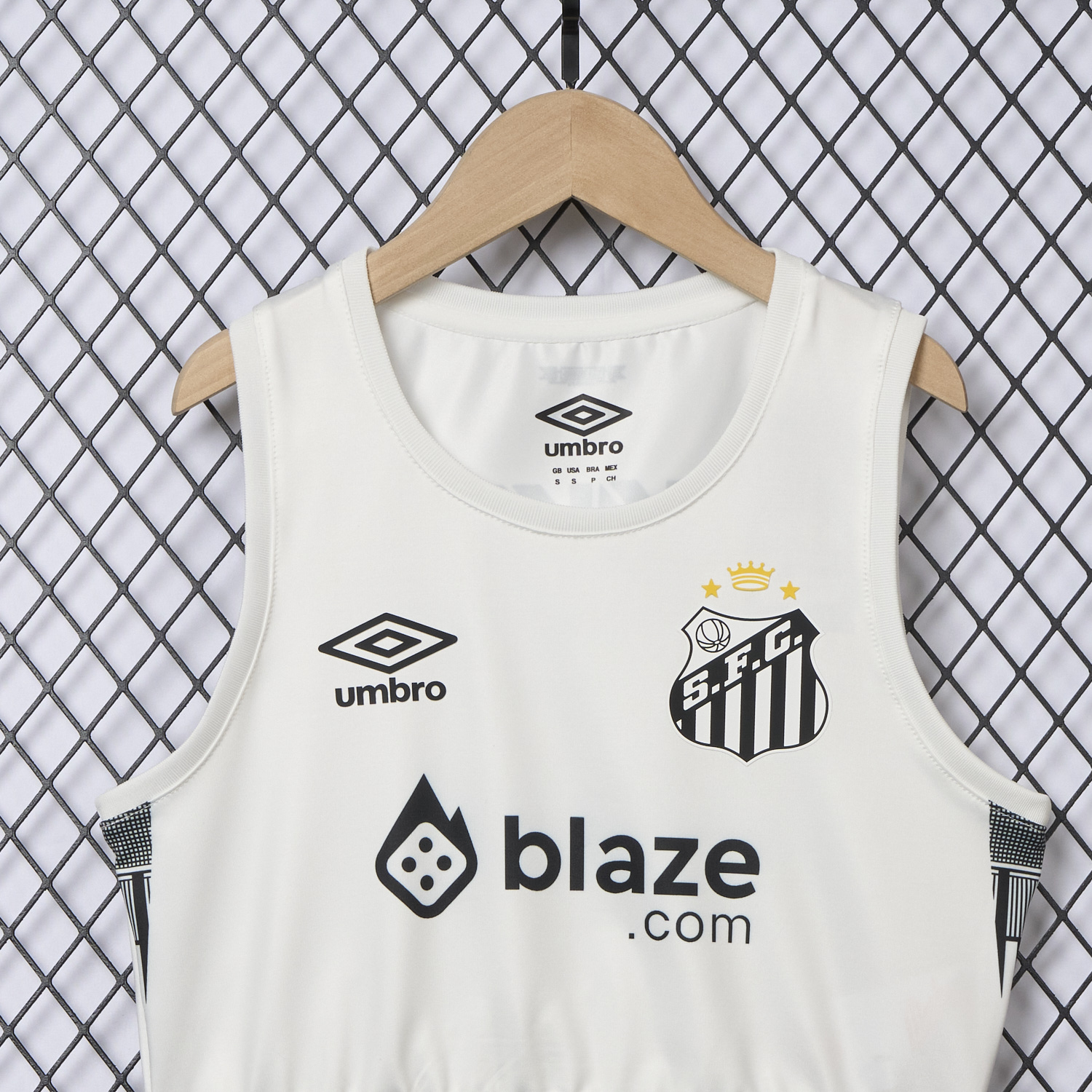 foot-Women's Santos 25-26 Home Yoga Vest