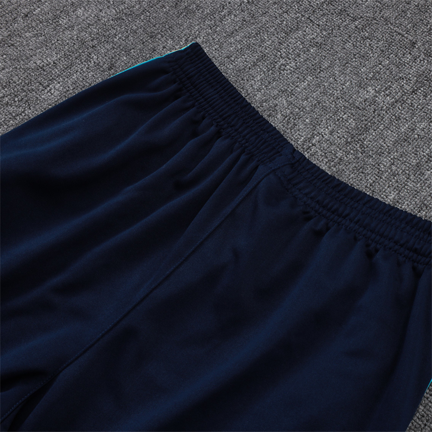 Unitedfootballkit.com | Marseille 25-26 Long Sleeve Training Set - White Top & Dark Blue Pants -Customize Name, Number and Patch | Worldwide Shipping